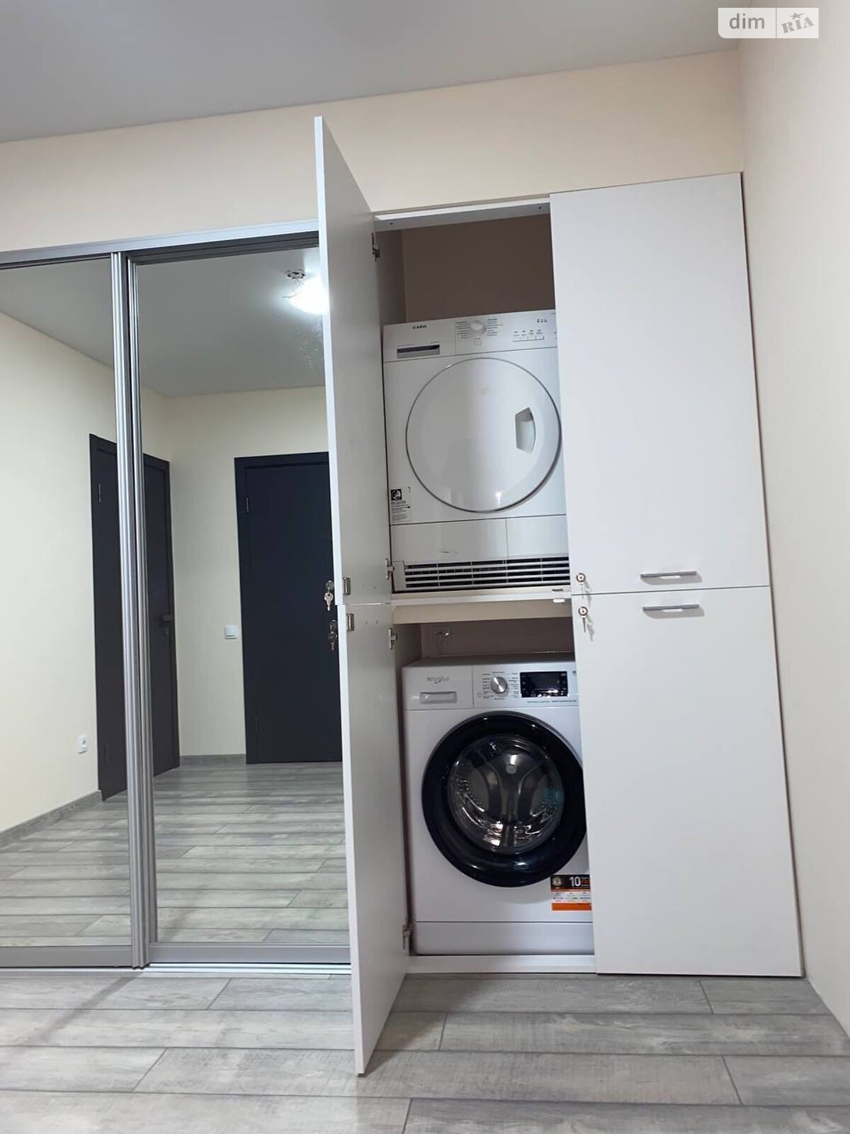 Продажа трехкомнатной квартиры в Хмельницком, на шоссе Старокостянтиновское 20/7, район Выставка фото 1 Продажа трехкомнатной квартиры в Хмельницком, на шоссе Старокостянтиновское 20/7, район Выставка фото 1