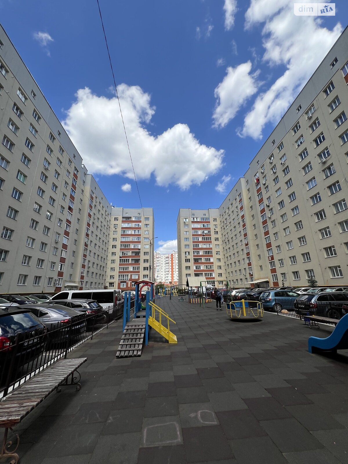 Продаж трикімнатної квартири в Хмельницькому, на шосе Старокостянтинівське 5/4В, кв. 79, район Виставка фото 1 Продаж трикімнатної квартири в Хмельницькому, на шосе Старокостянтинівське 5/4В, кв. 79, район Виставка фото 1
