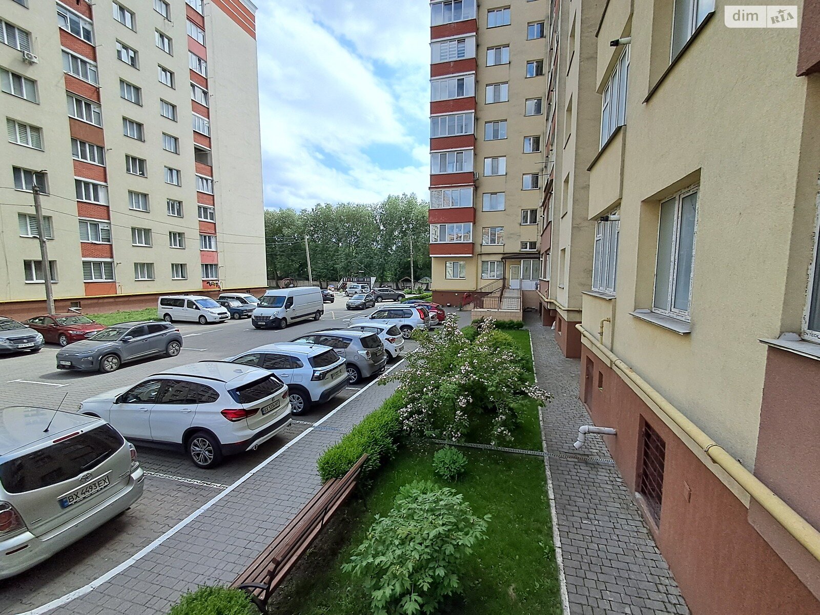 Продажа однокомнатной квартиры в Хмельницком, на шоссе Старокостянтиновское, район Выставка фото 1 Продажа однокомнатной квартиры в Хмельницком, на шоссе Старокостянтиновское, район Выставка фото 1