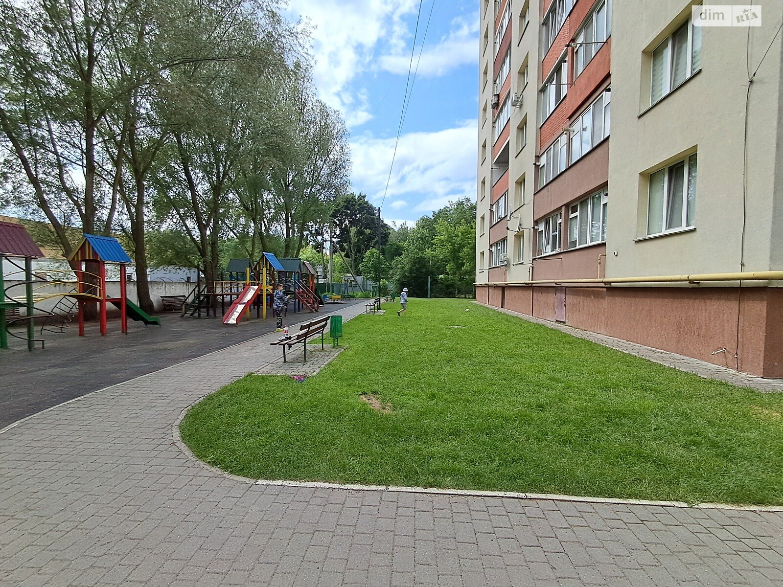 Продажа однокомнатной квартиры в Хмельницком, на шоссе Старокостянтиновское, район Выставка фото 1 Продажа однокомнатной квартиры в Хмельницком, на шоссе Старокостянтиновское, район Выставка фото 1