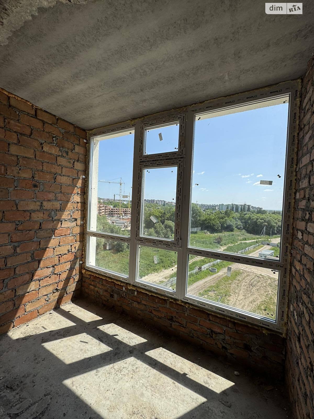 Продажа однокомнатной квартиры в Хмельницком, на шоссе Старокостянтиновское, район Выставка фото 1 Продажа однокомнатной квартиры в Хмельницком, на шоссе Старокостянтиновское, район Выставка фото 1