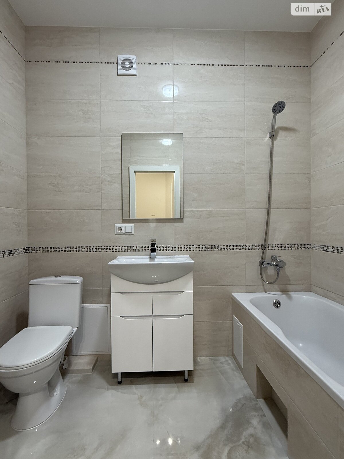 Продаж однокімнатної квартири в Хмельницькому, на шосе Старокостянтинівське 20/4Б, район Виставка фото 1