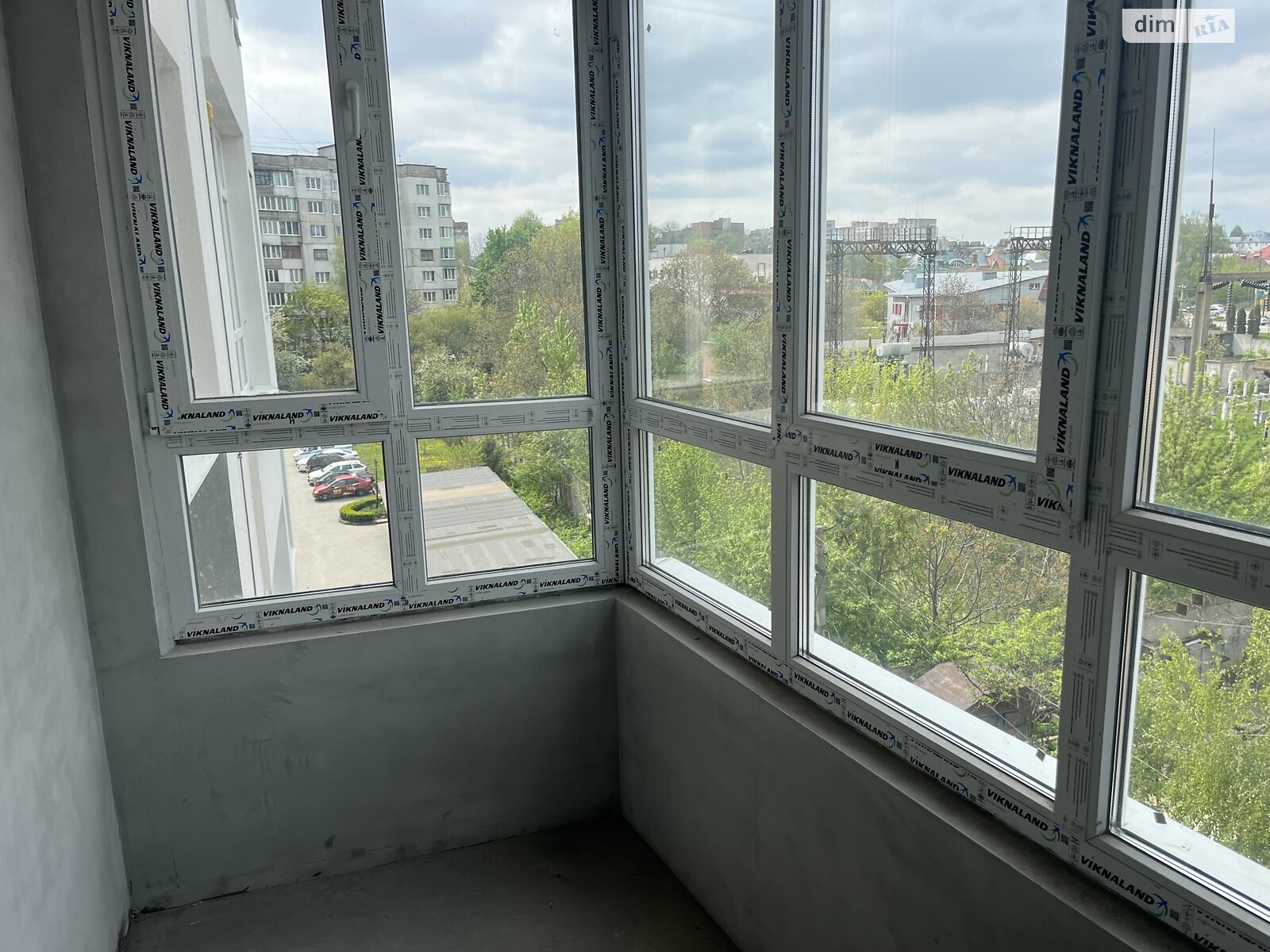 Продаж однокімнатної квартири в Хмельницькому, на вул. Степана Бандери, район Виставка фото 1 Продаж однокімнатної квартири в Хмельницькому, на вул. Степана Бандери, район Виставка фото 1