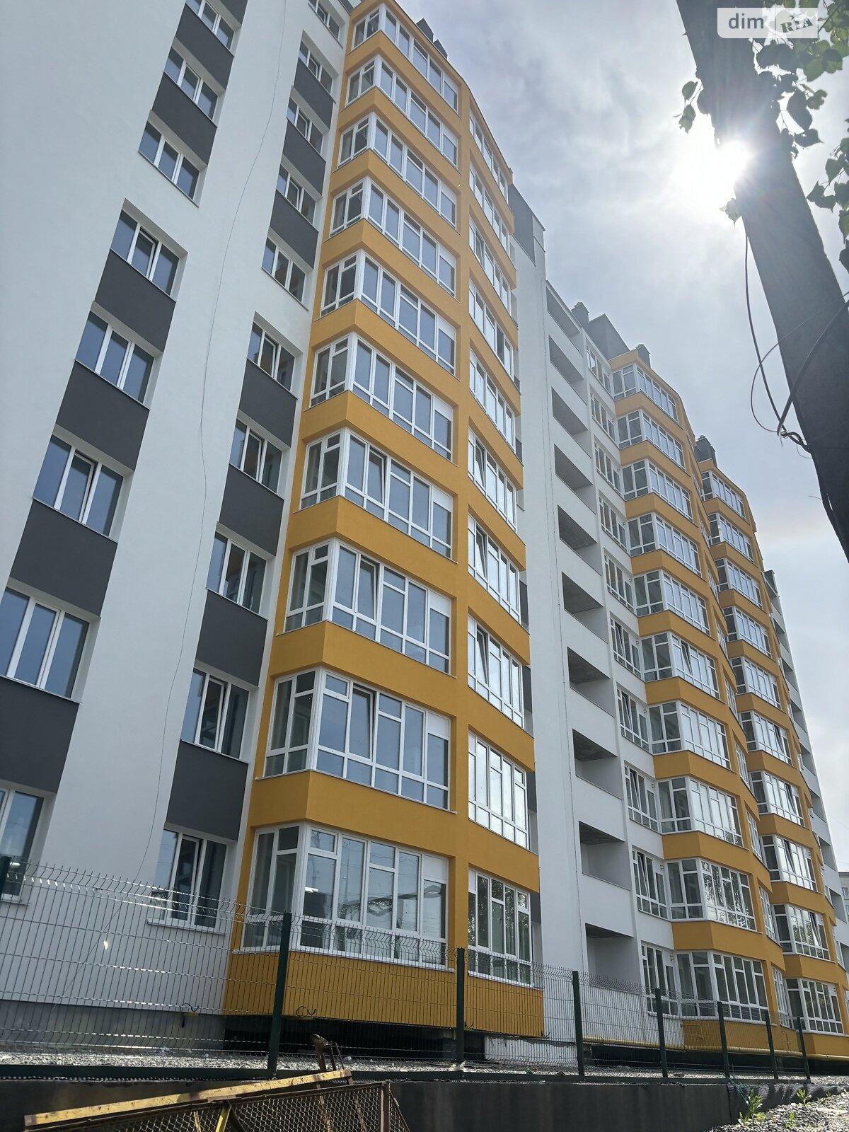 Продажа двухкомнатной квартиры в Хмельницком, на ул. Степана Бандеры 32/1, район Выставка фото 1