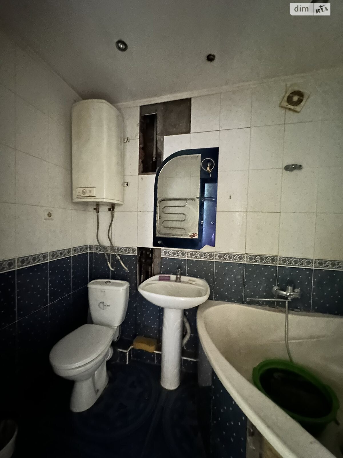 Продаж трикімнатної квартири в Хмельницькому, на вул. Степана Бандери, район Виставка фото 1 Продаж трикімнатної квартири в Хмельницькому, на вул. Степана Бандери, район Виставка фото 1