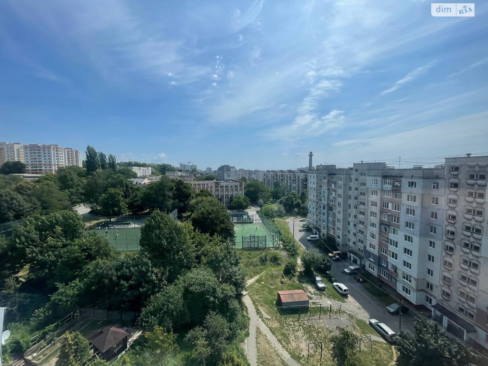 Продаж однокімнатної квартири в Хмельницькому, на вул. Степана Бандери, район Виставка фото 1 Продаж однокімнатної квартири в Хмельницькому, на вул. Степана Бандери, район Виставка фото 1