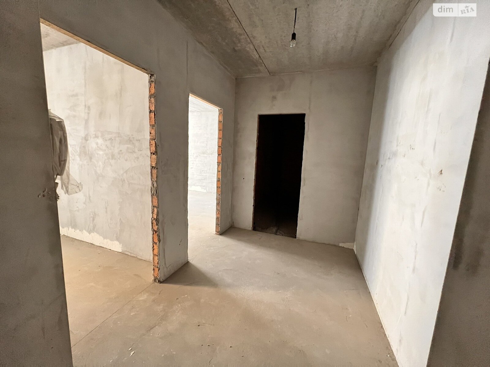 Продаж однокімнатної квартири в Хмельницькому, на вул. Степана Бандери, район Виставка фото 1 Продаж однокімнатної квартири в Хмельницькому, на вул. Степана Бандери, район Виставка фото 1