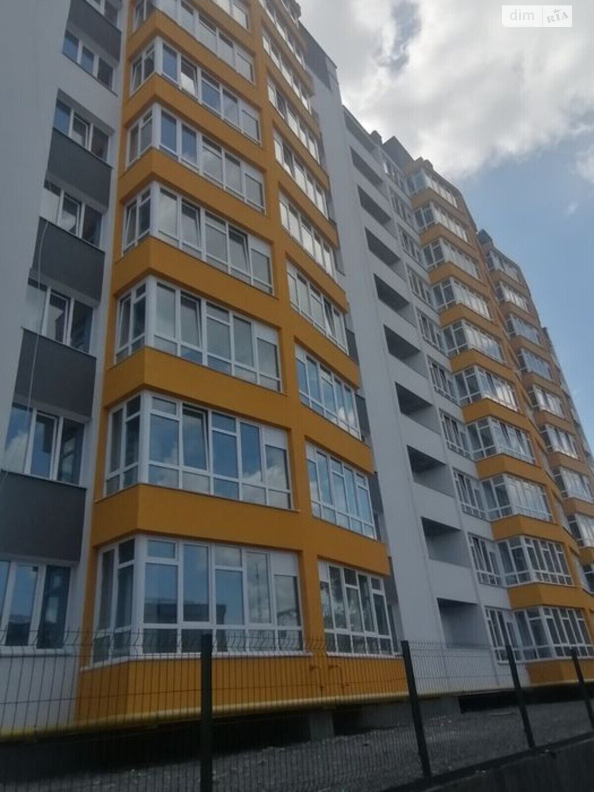 Продажа однокомнатной квартиры в Хмельницком, на ул. Степана Бандеры, район Выставка фото 1 Продажа однокомнатной квартиры в Хмельницком, на ул. Степана Бандеры, район Выставка фото 1