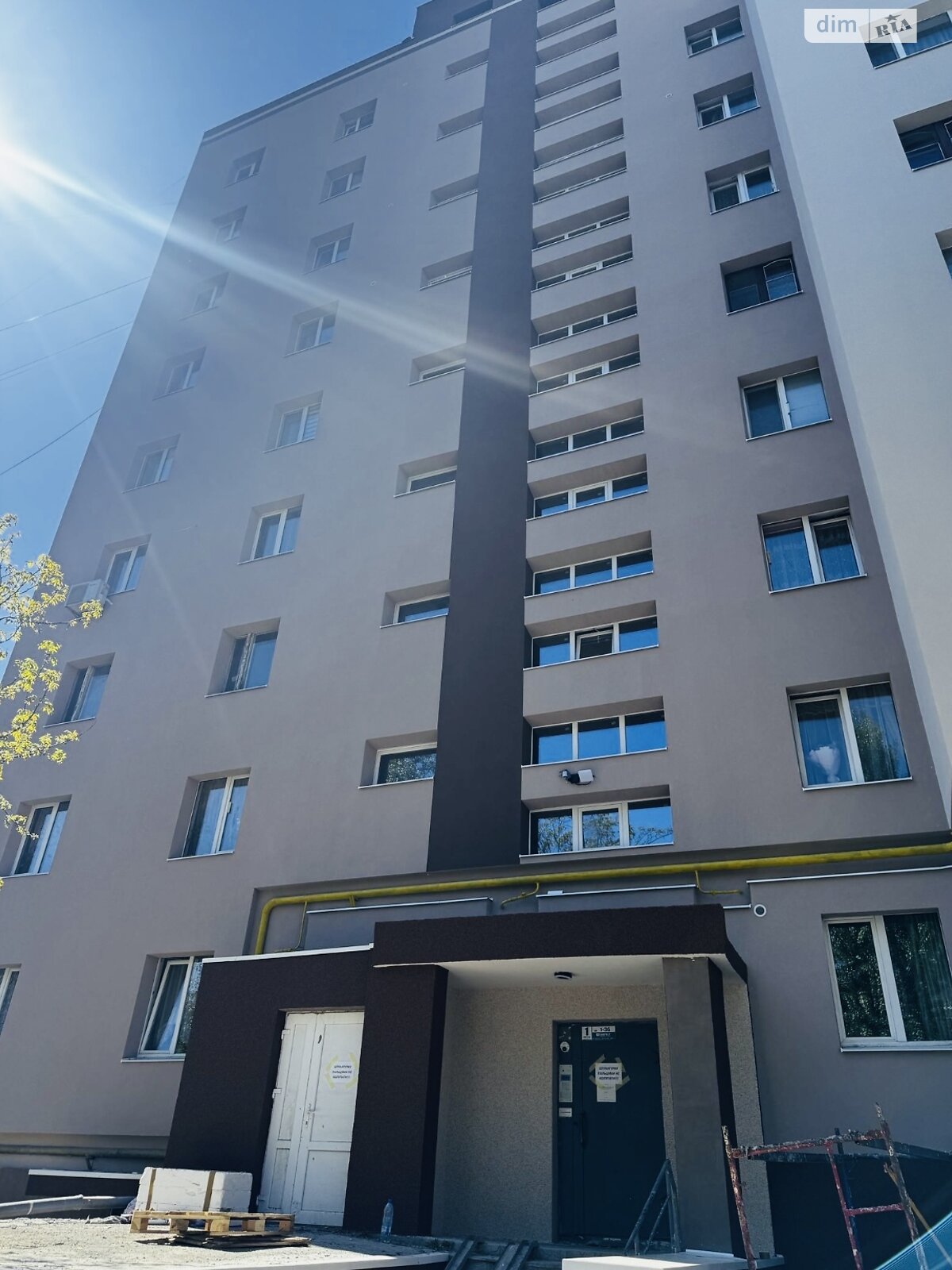 Продаж двокімнатної квартири в Хмельницькому, на вул. Степана Бандери 8, район Виставка фото 1 Продаж двокімнатної квартири в Хмельницькому, на вул. Степана Бандери 8, район Виставка фото 1