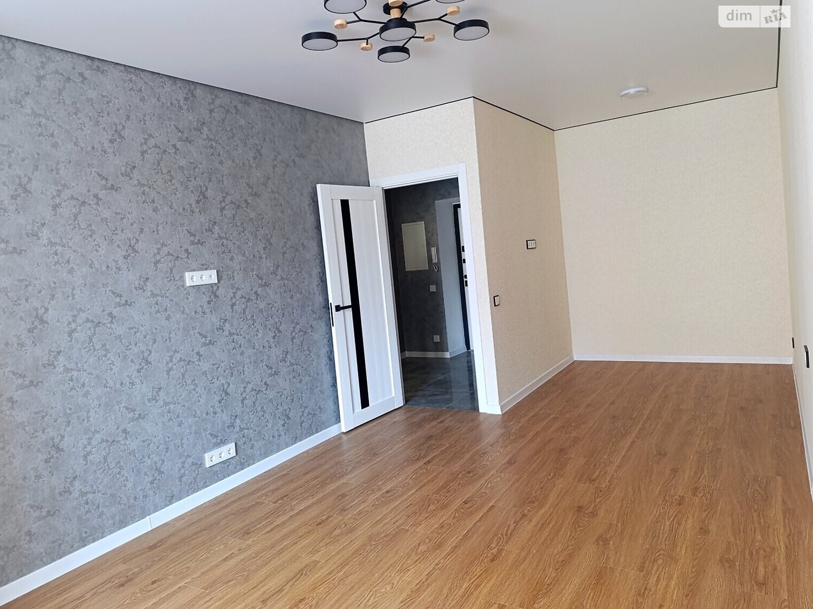 Продажа однокомнатной квартиры в Хмельницком, на ул. Степана Бандеры 30А, кв. 67, район Выставка фото 1 Продажа однокомнатной квартиры в Хмельницком, на ул. Степана Бандеры 30А, кв. 67, район Выставка фото 1