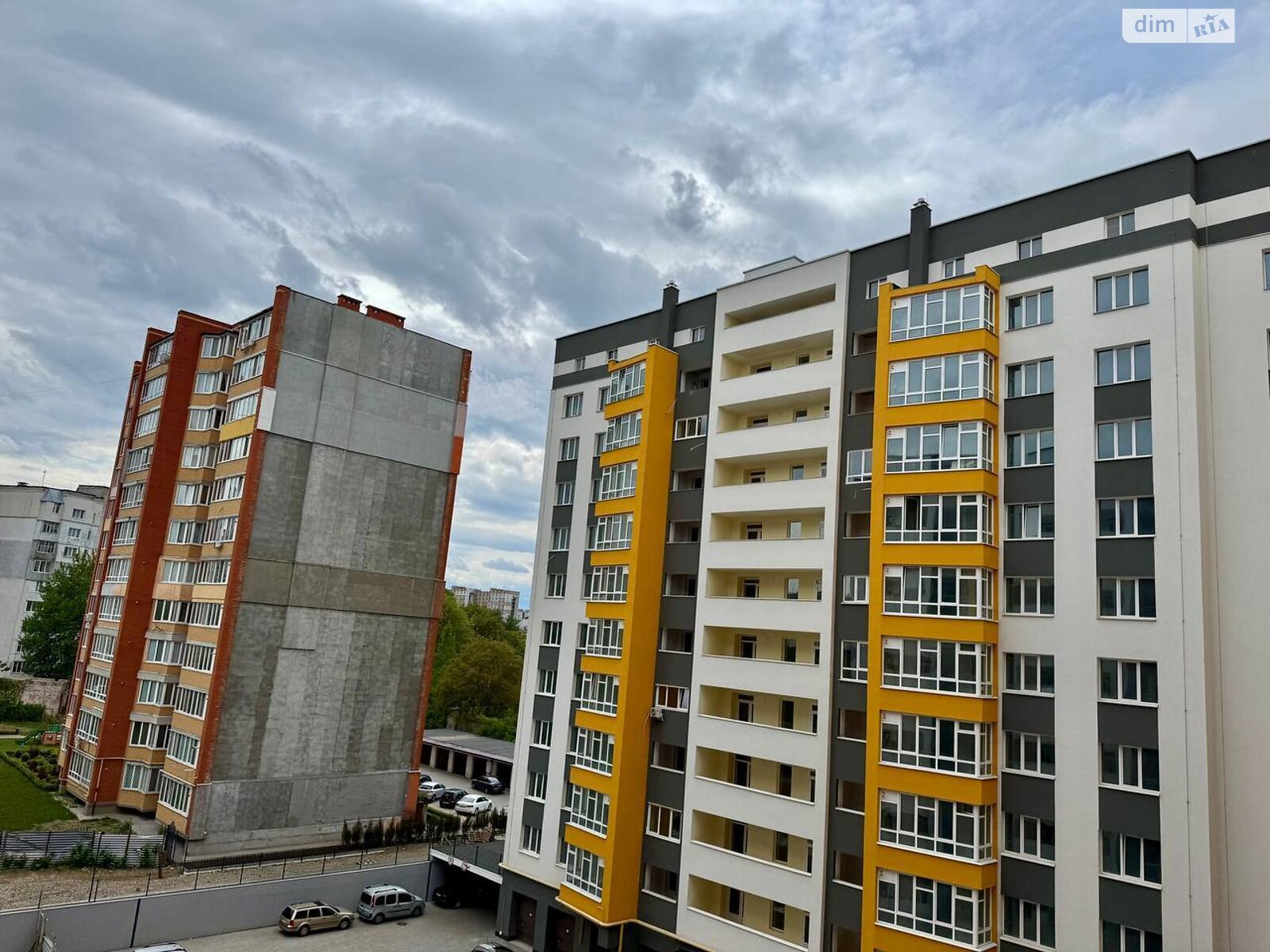 Продаж однокімнатної квартири в Хмельницькому, на вул. Степана Бандери, район Виставка фото 1 Продаж однокімнатної квартири в Хмельницькому, на вул. Степана Бандери, район Виставка фото 1