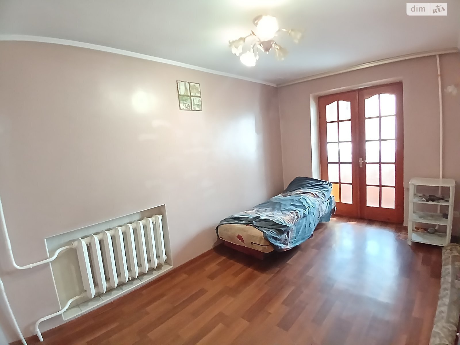 Продажа трехкомнатной квартиры в Хмельницком, на ул. Степана Бандеры, район Выставка фото 1 Продажа трехкомнатной квартиры в Хмельницком, на ул. Степана Бандеры, район Выставка фото 1