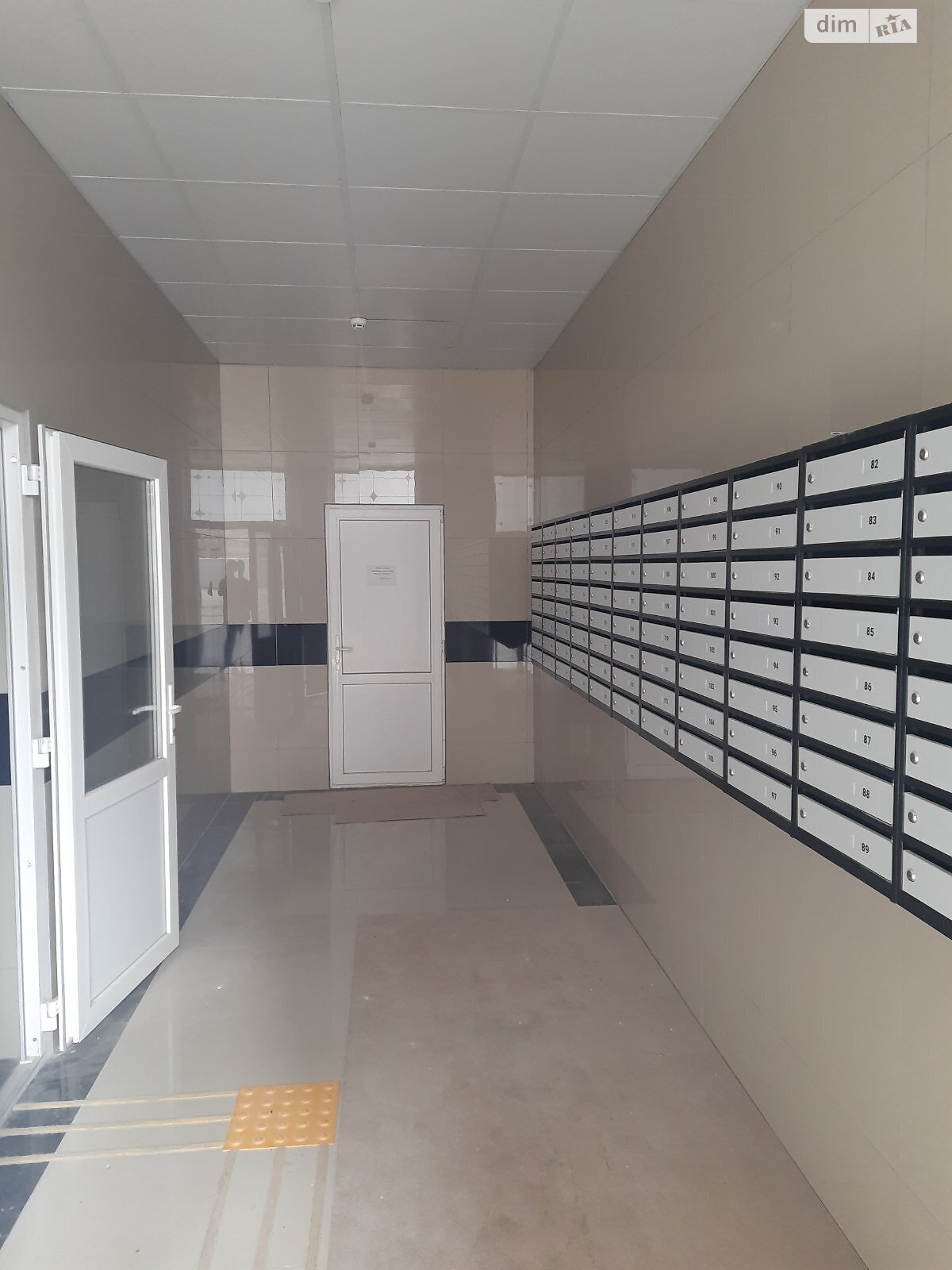 Продажа однокомнатной квартиры в Хмельницком, на ул. Степана Бандеры, район Выставка фото 1 Продажа однокомнатной квартиры в Хмельницком, на ул. Степана Бандеры, район Выставка фото 1