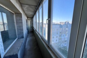 Продажа трехкомнатной квартиры в Хмельницком, на ул. Степана Бандеры 30А, район Выставка фото 2