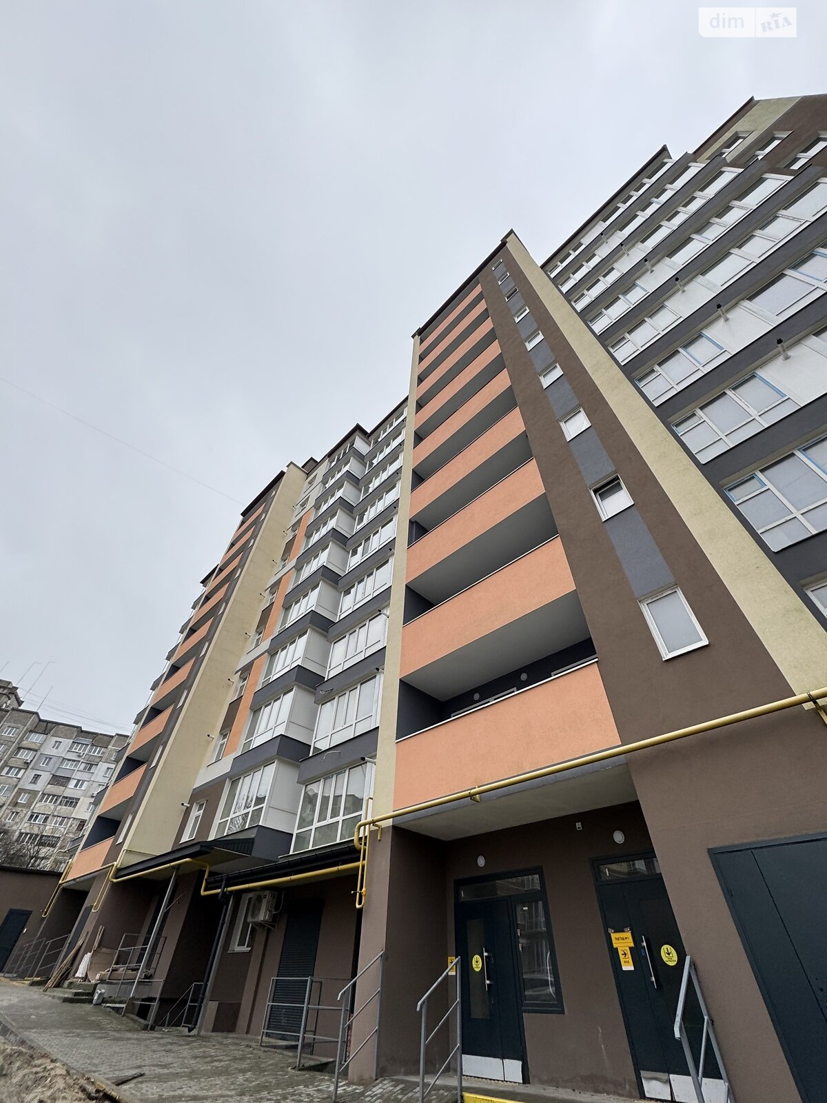 Продаж двокімнатної квартири в Хмельницькому, на вул. Залізняка Максима 1Б, район Виставка фото 1 Продаж двокімнатної квартири в Хмельницькому, на вул. Залізняка Максима 1Б, район Виставка фото 1