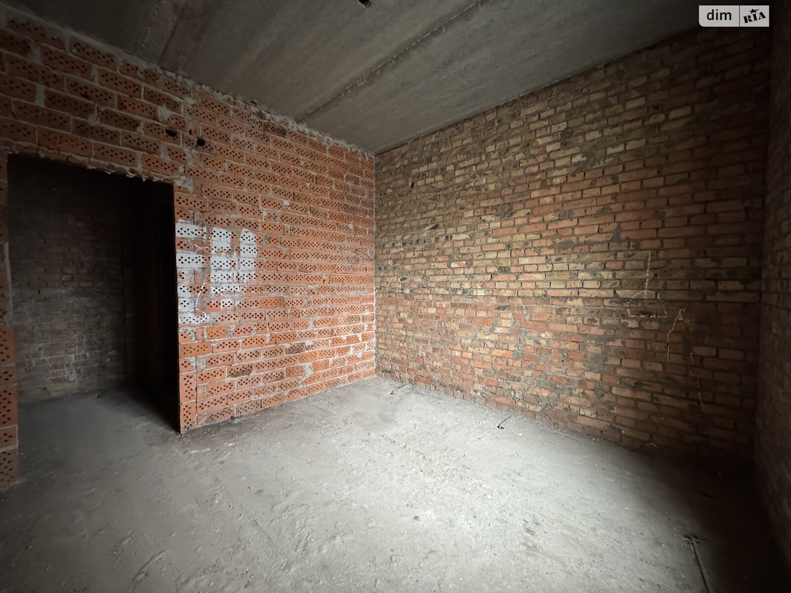 Продаж двокімнатної квартири в Хмельницькому, на вул. Залізняка Максима 1Б, район Виставка фото 1 Продаж двокімнатної квартири в Хмельницькому, на вул. Залізняка Максима 1Б, район Виставка фото 1