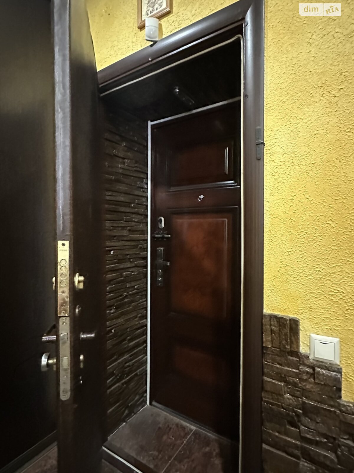 Продаж однокімнатної квартири в Хмельницькому, на вул. Будівельників (Грузевиця-2) 3, район Виставка фото 1