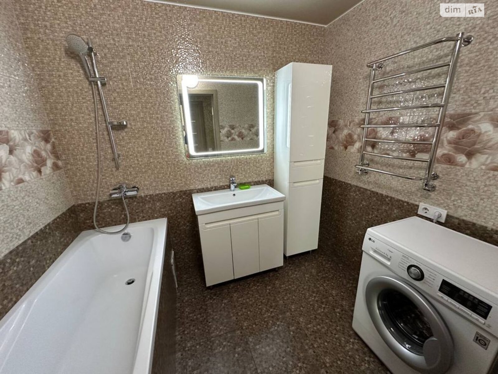 Продажа двухкомнатной квартиры в Хмельницком, на ул. Героев Национальной гвардии Украины, район Выставка фото 1 Продажа двухкомнатной квартиры в Хмельницком, на ул. Героев Национальной гвардии Украины, район Выставка фото 1