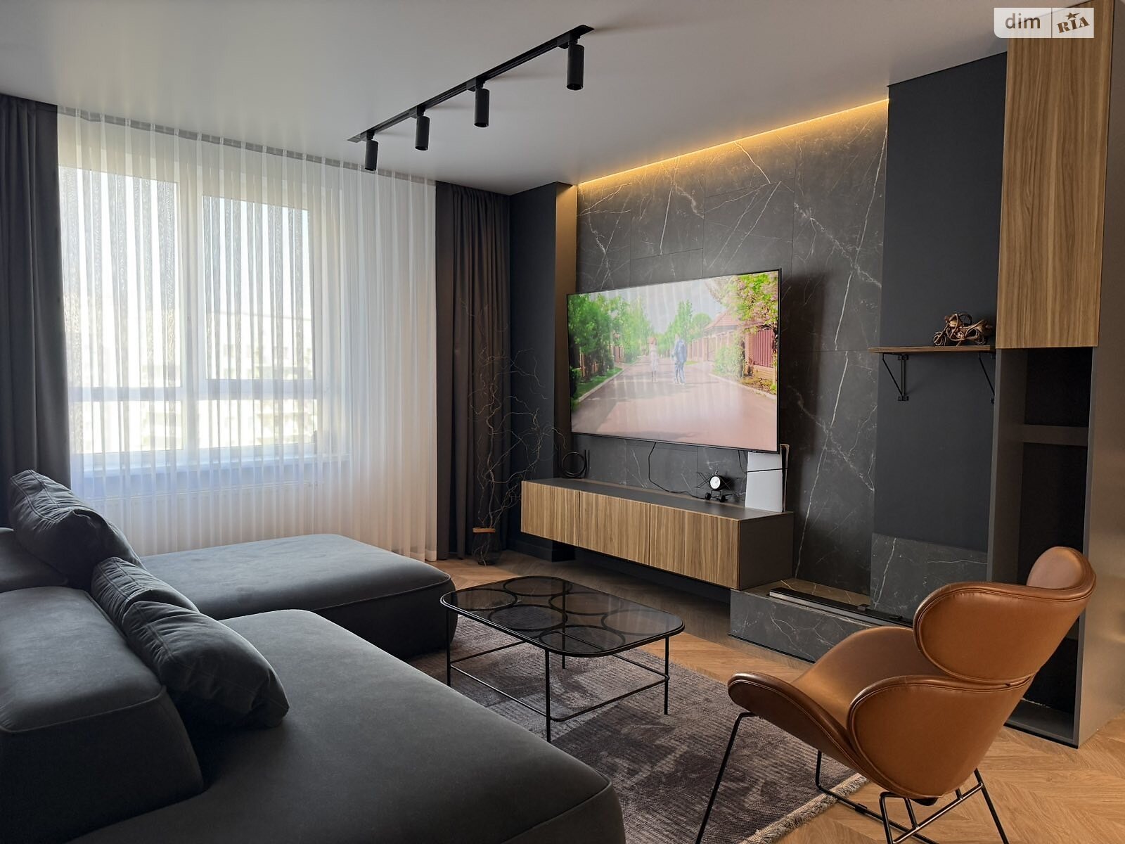 Продажа трехкомнатной квартиры в Хмельницком, на ул. Свободы, район Выставка фото 1