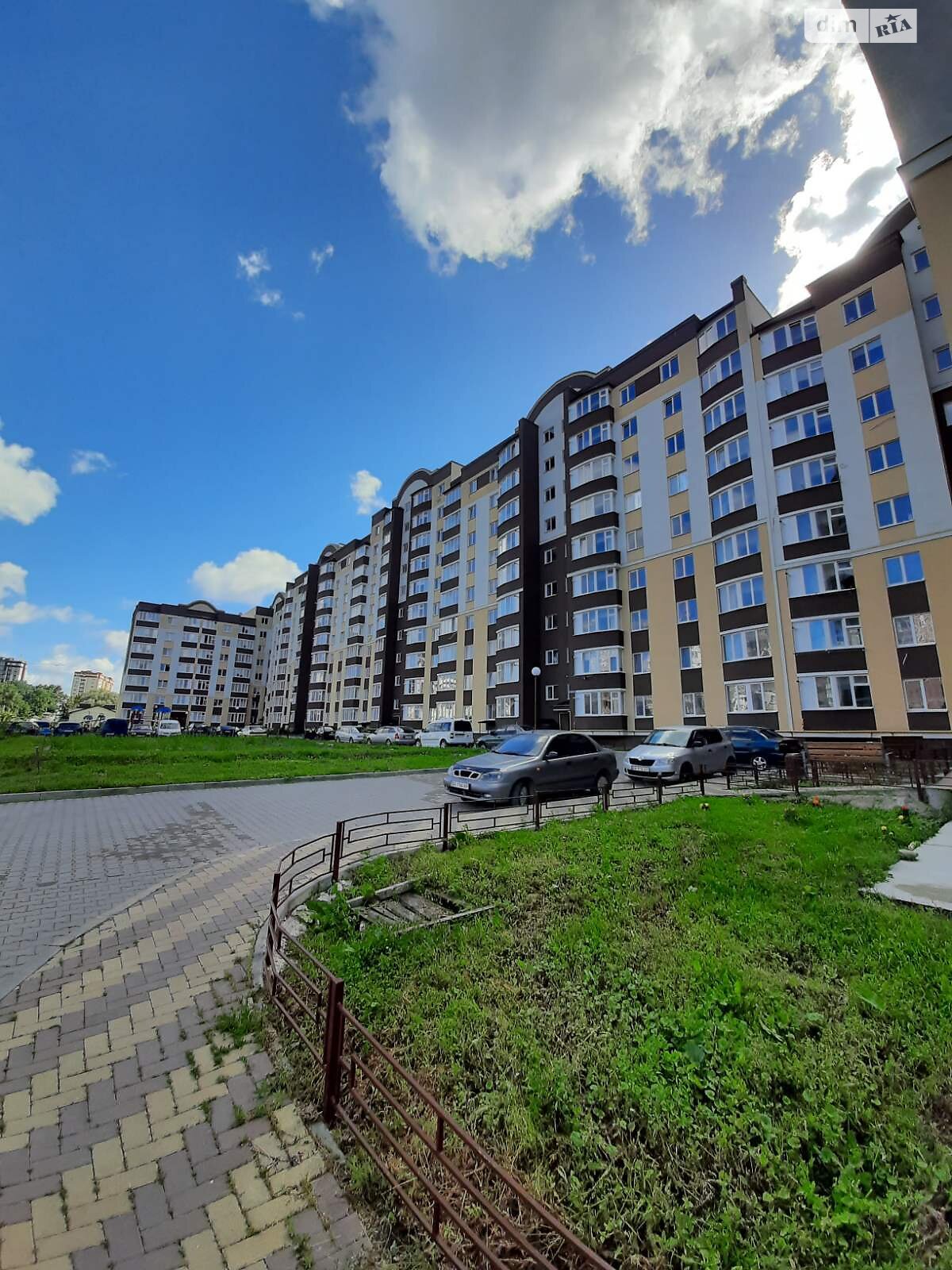 Продажа двухкомнатной квартиры в Хмельницком, на 2-й пер. Винницкий, район Выставка фото 1 Продажа двухкомнатной квартиры в Хмельницком, на 2-й пер. Винницкий, район Выставка фото 1