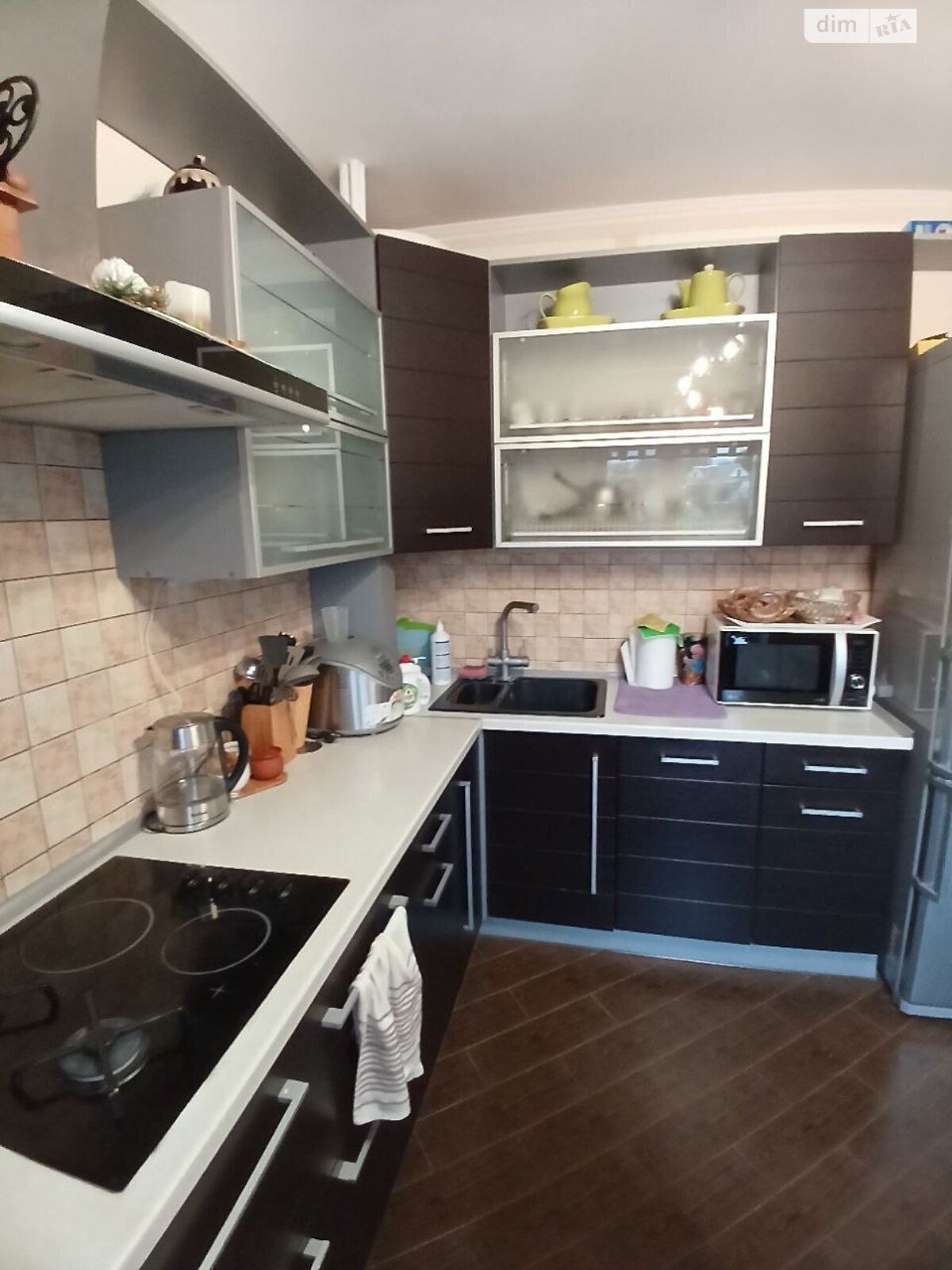 Продажа трехкомнатной квартиры в Хмельницком, на ул. Заречанская, район Выставка фото 1 Продажа трехкомнатной квартиры в Хмельницком, на ул. Заречанская, район Выставка фото 1