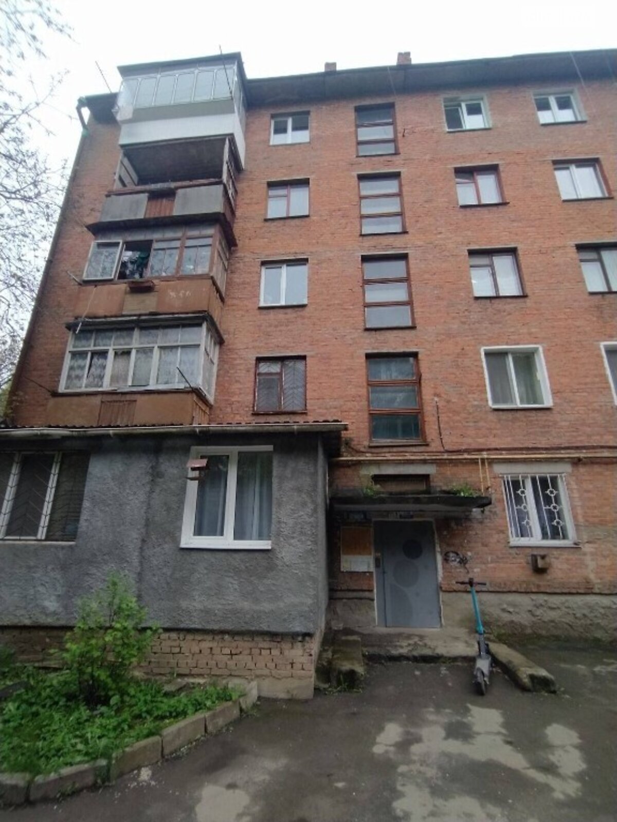 Продажа двухкомнатной квартиры в Хмельницком, на ул. Заречанская, район Выставка фото 1