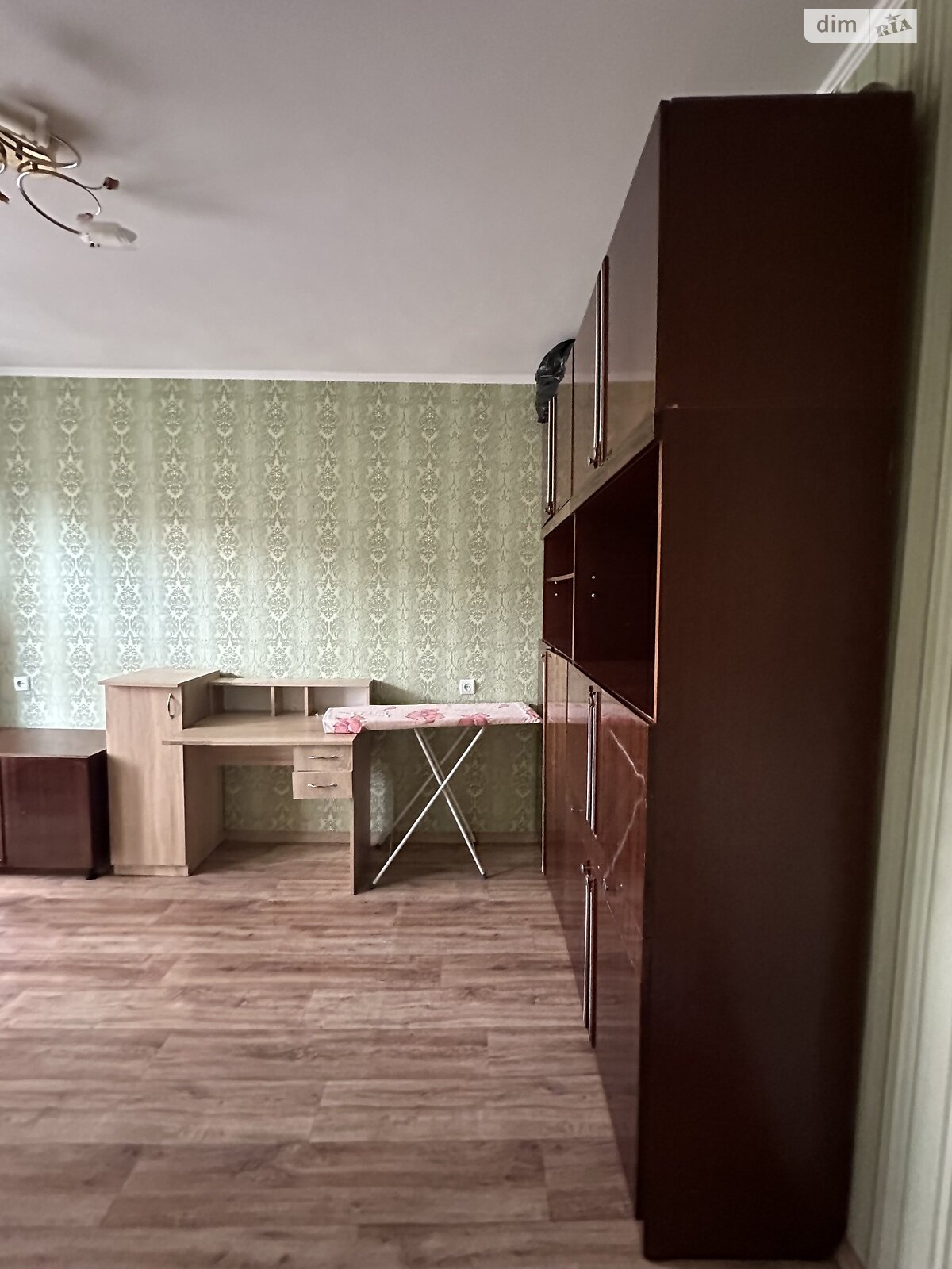 Продаж однокімнатної квартири в Хмельницькому, на вул. Зарічанська 24/2, район Виставка фото 1 Продаж однокімнатної квартири в Хмельницькому, на вул. Зарічанська 24/2, район Виставка фото 1