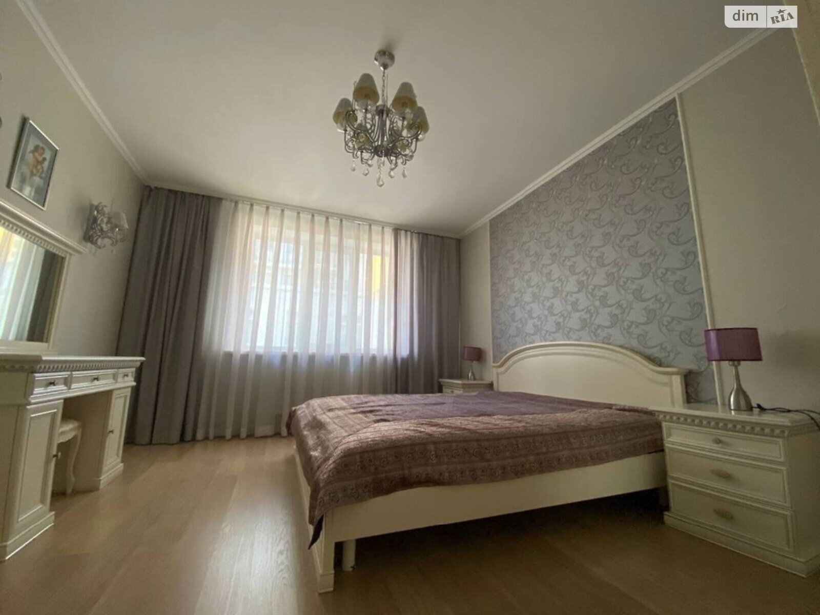 Продаж двокімнатної квартири в Хмельницькому, на вул. Зарічанська 5/2, район Виставка фото 1 Продаж двокімнатної квартири в Хмельницькому, на вул. Зарічанська 5/2, район Виставка фото 1
