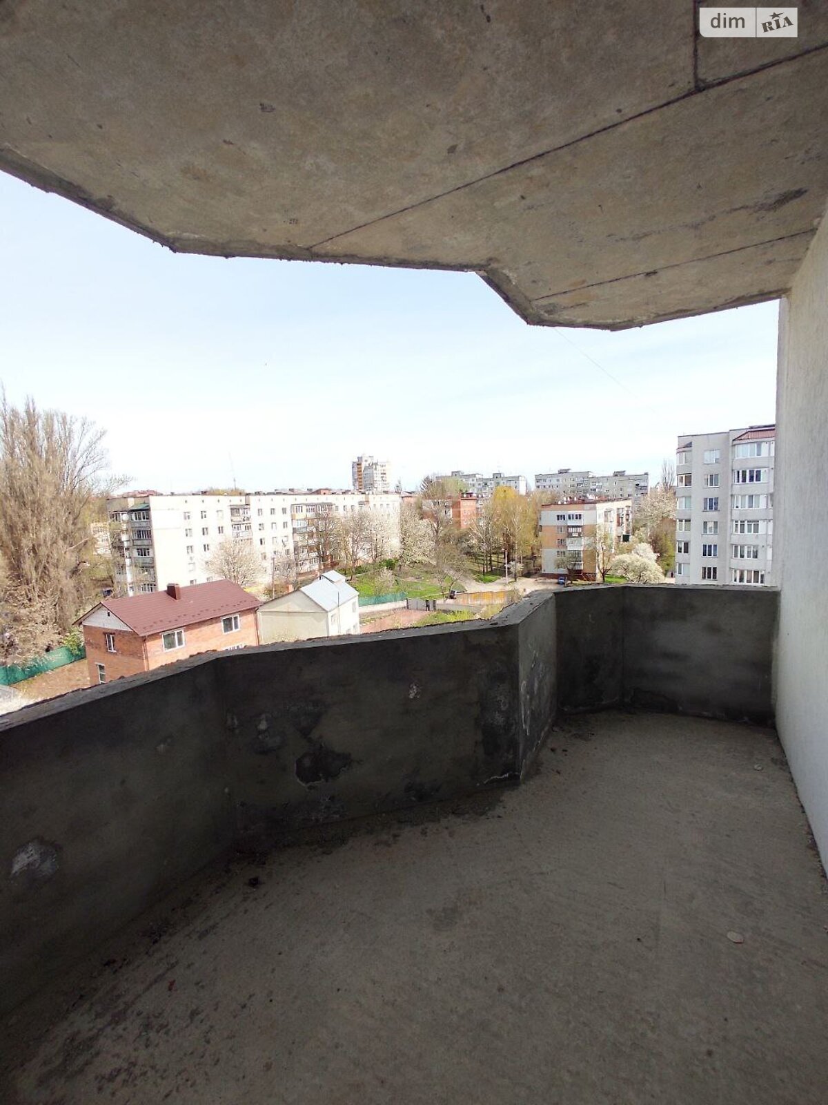 Продаж п`ятикімнатної квартири в Хмельницькому, на вул. Зарічанська, район Виставка фото 1 Продаж п`ятикімнатної квартири в Хмельницькому, на вул. Зарічанська, район Виставка фото 1