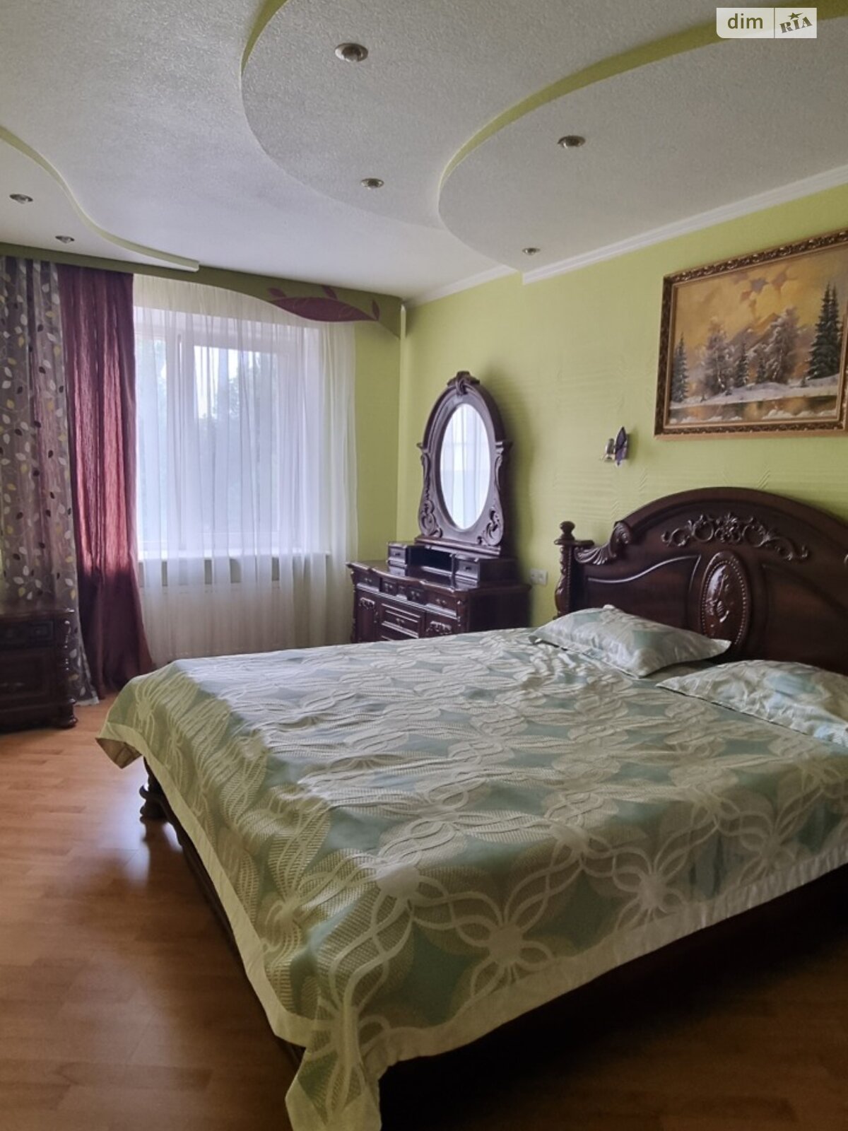 Продаж трикімнатної квартири в Хмельницькому, на вул. Зарічанська, район Виставка фото 1 Продаж трикімнатної квартири в Хмельницькому, на вул. Зарічанська, район Виставка фото 1