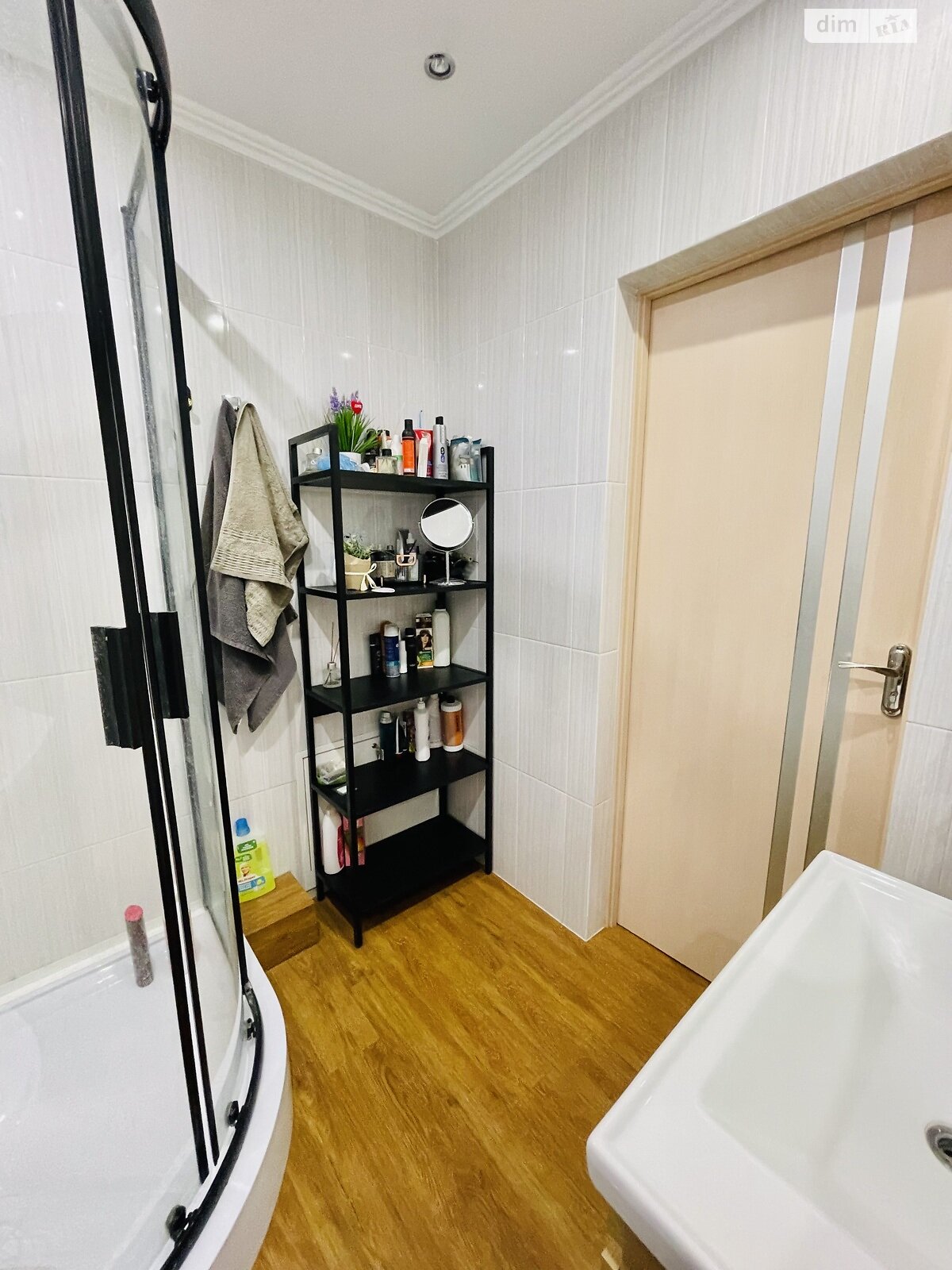 Продажа двухкомнатной квартиры в Хмельницком, на ул. Заречанская 11Б, район Выставка фото 1 Продажа двухкомнатной квартиры в Хмельницком, на ул. Заречанская 11Б, район Выставка фото 1