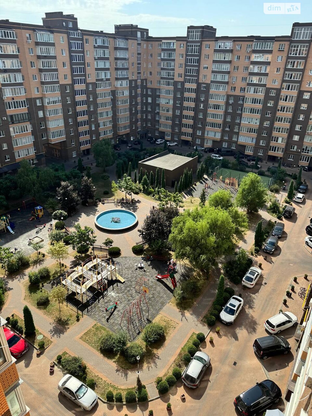 Продаж чотирикімнатної квартири в Хмельницькому, на вул. Зарічанська 11, район Виставка фото 1 Продаж чотирикімнатної квартири в Хмельницькому, на вул. Зарічанська 11, район Виставка фото 1