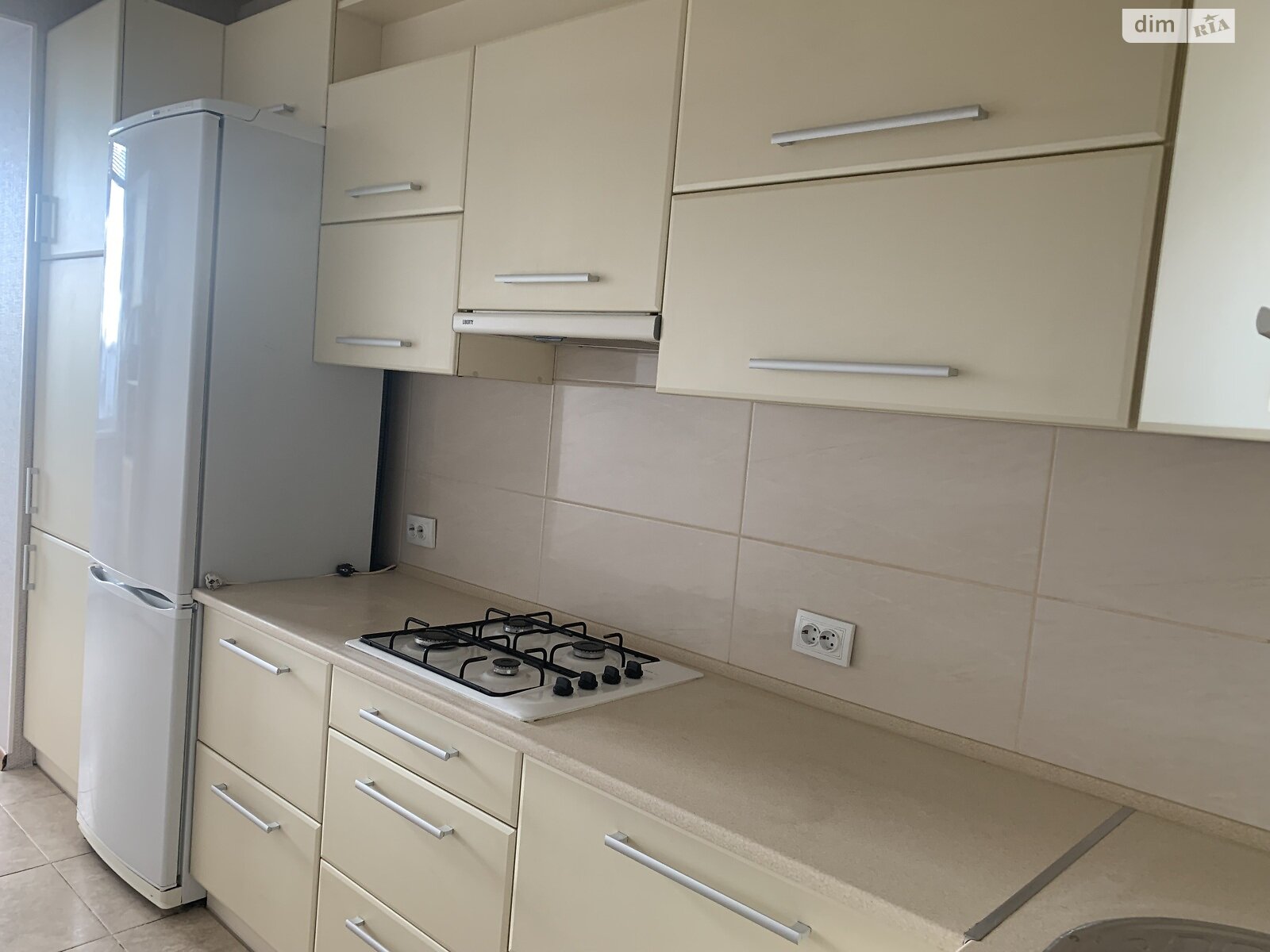 Продаж однокімнатної квартири в Хмельницькому, на вул. Зарічанська, район Виставка фото 1 Продаж однокімнатної квартири в Хмельницькому, на вул. Зарічанська, район Виставка фото 1