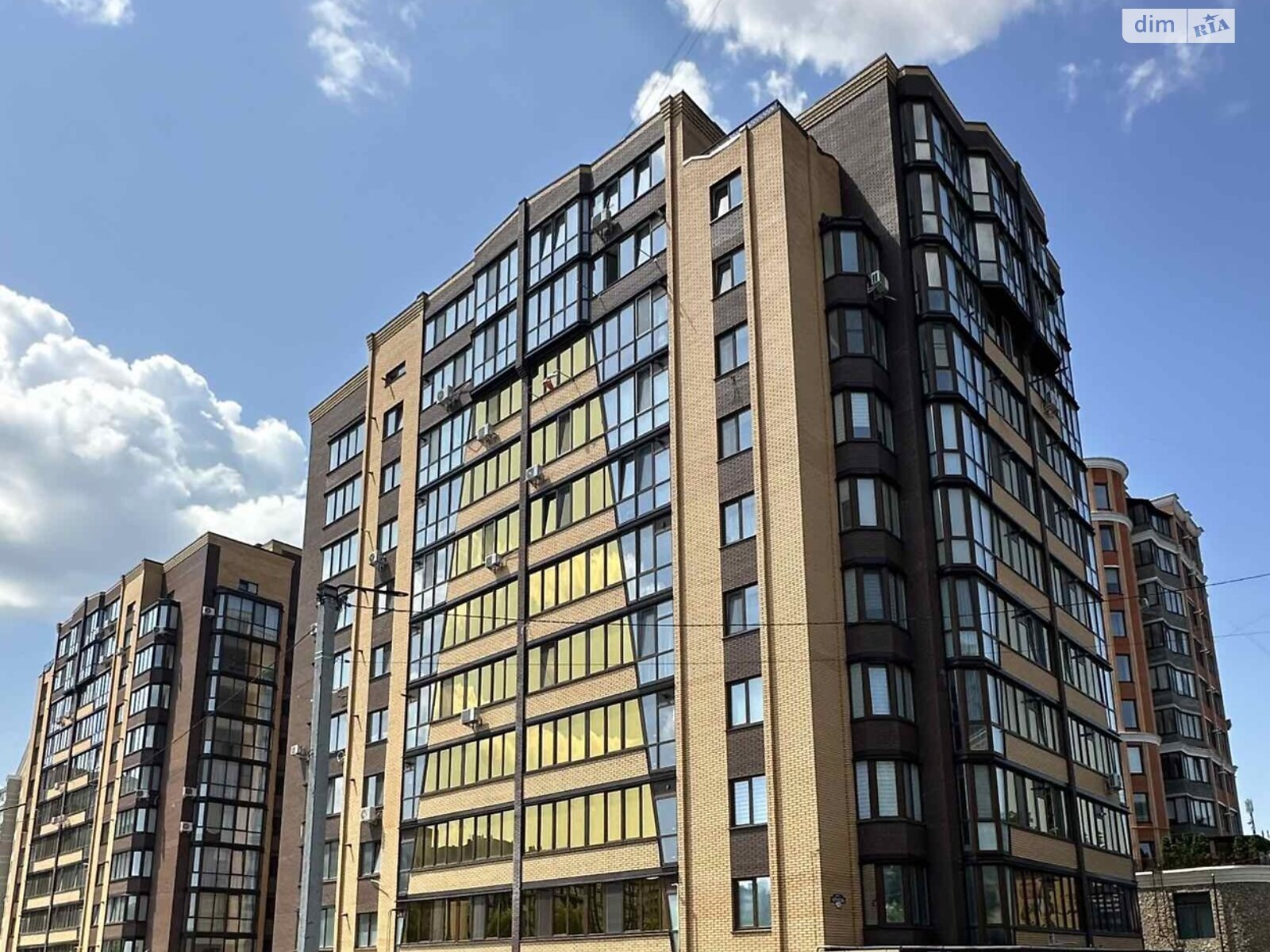 Продаж однокімнатної квартири в Хмельницькому, на вул. Зарічанська, район Виставка фото 1 Продаж однокімнатної квартири в Хмельницькому, на вул. Зарічанська, район Виставка фото 1