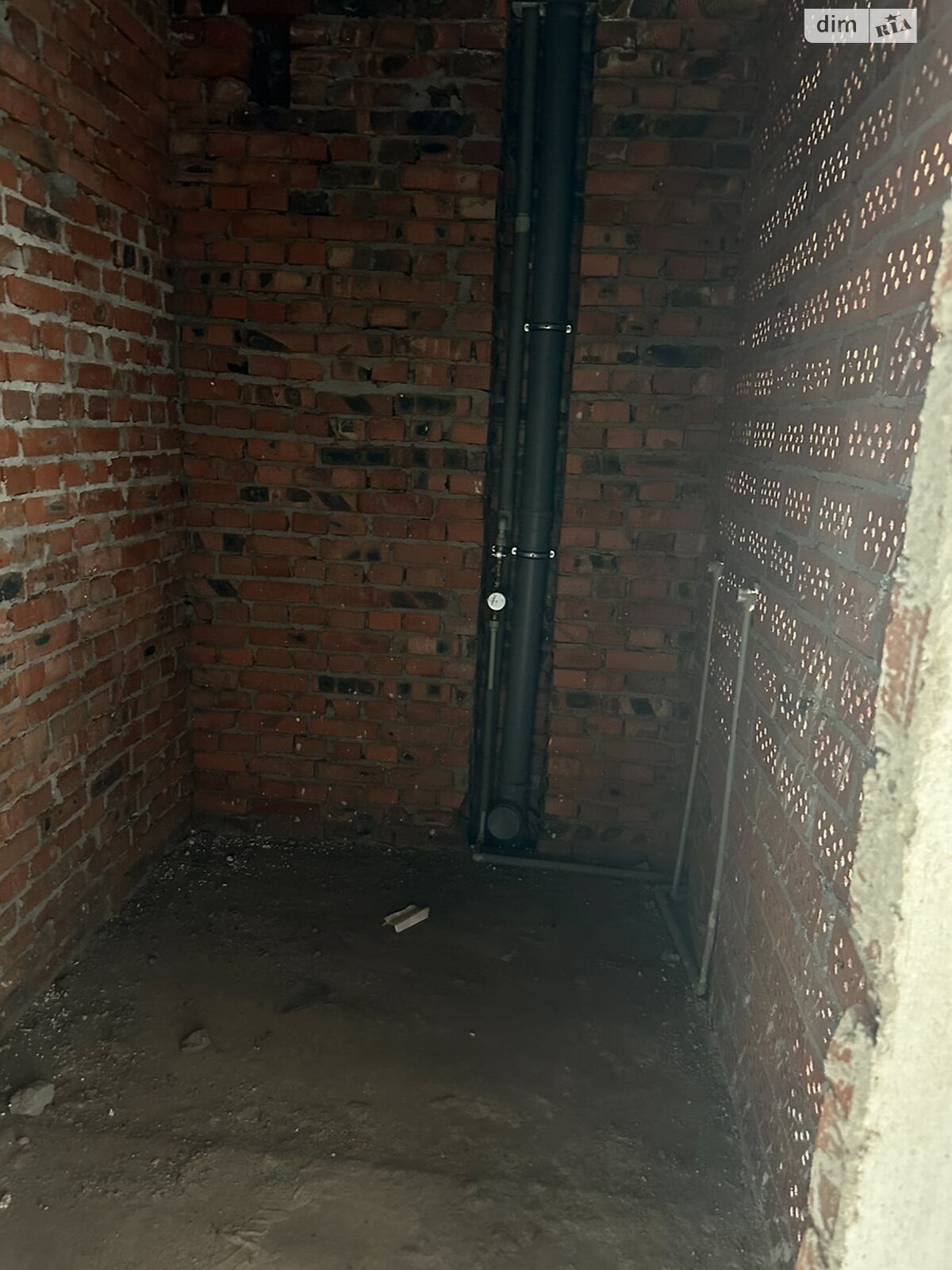 Продаж однокімнатної квартири в Хмельницькому, на вул. Зарічанська, район Виставка фото 1 Продаж однокімнатної квартири в Хмельницькому, на вул. Зарічанська, район Виставка фото 1