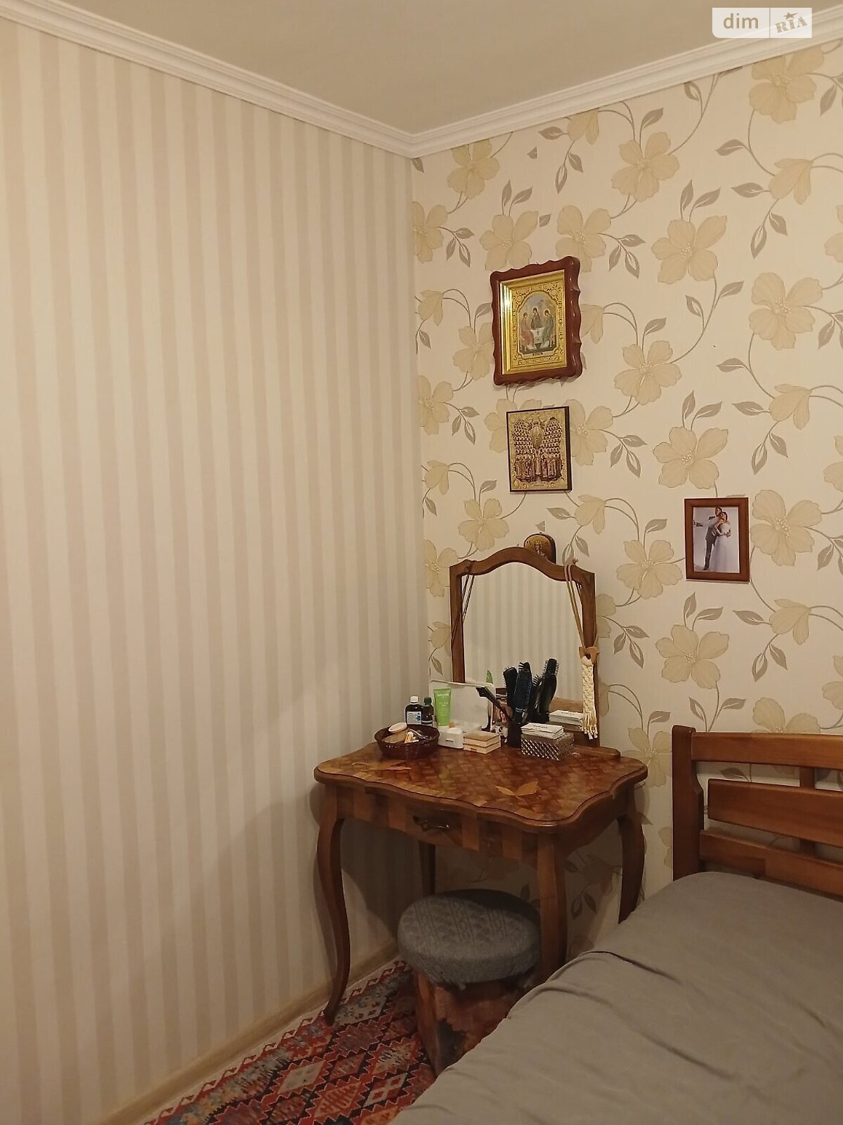 Продаж двокімнатної квартири в Хмельницькому, на вул. Зарічанська, район Виставка фото 1 Продаж двокімнатної квартири в Хмельницькому, на вул. Зарічанська, район Виставка фото 1