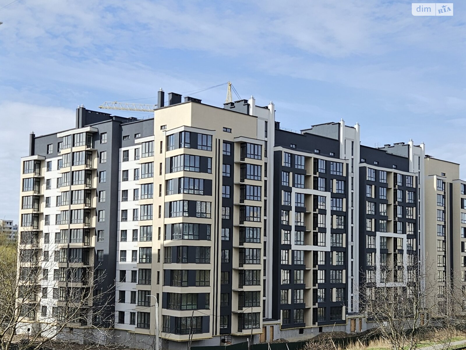 Продажа трехкомнатной квартиры в Хмельницком, на ул. Заречанская 3/3В, район Выставка фото 1 Продажа трехкомнатной квартиры в Хмельницком, на ул. Заречанская 3/3В, район Выставка фото 1