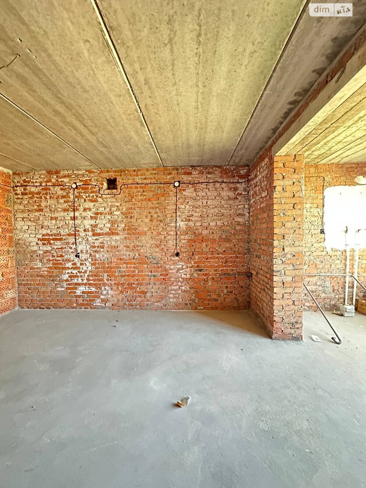 Продажа трехкомнатной квартиры в Хмельницком, на ул. Заречанская 3/3А, район Выставка фото 1 Продажа трехкомнатной квартиры в Хмельницком, на ул. Заречанская 3/3А, район Выставка фото 1