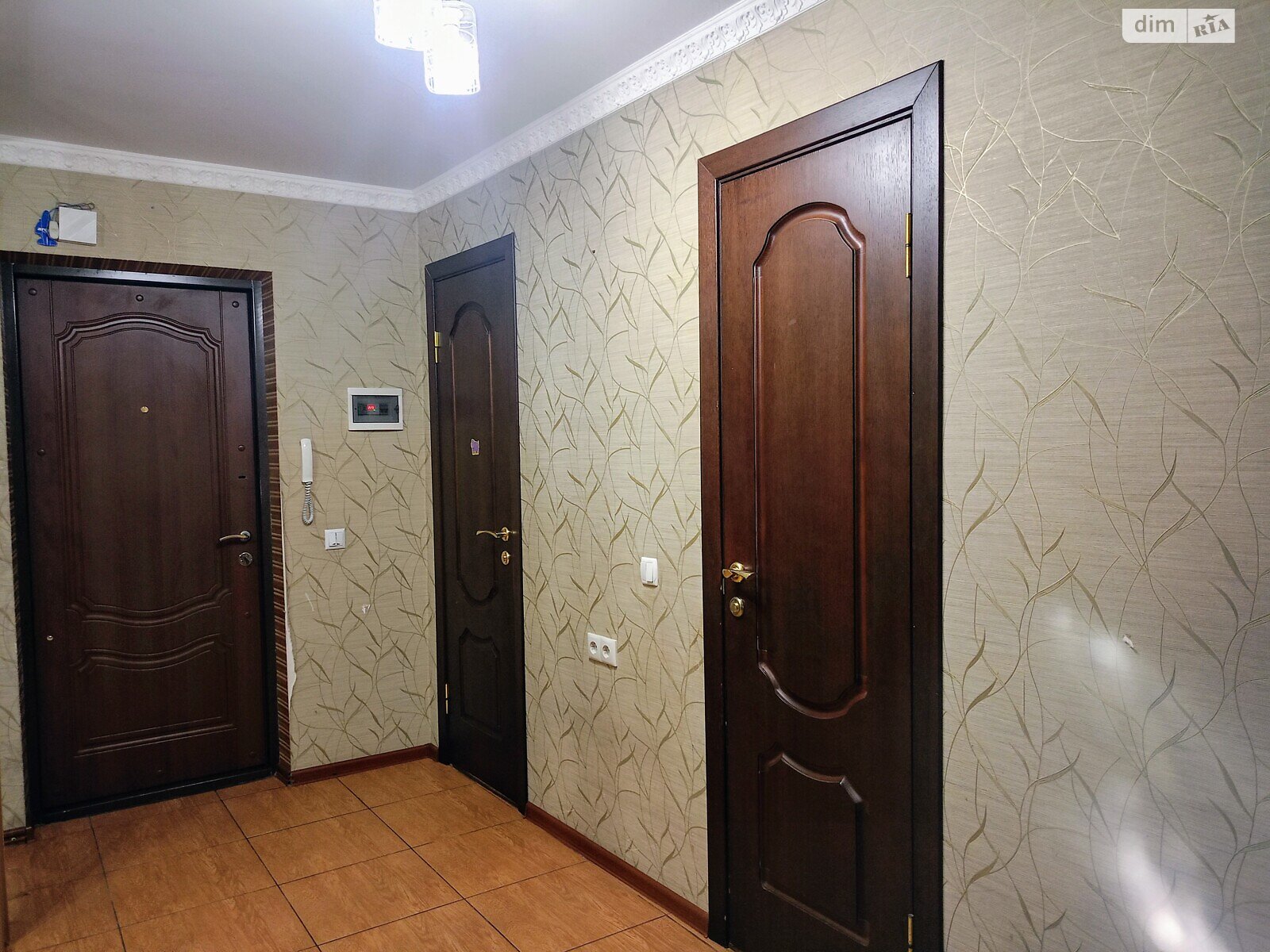 Продажа двухкомнатной квартиры в Хмельницком, на ул. Заречанская, район Выставка фото 1 Продажа двухкомнатной квартиры в Хмельницком, на ул. Заречанская, район Выставка фото 1