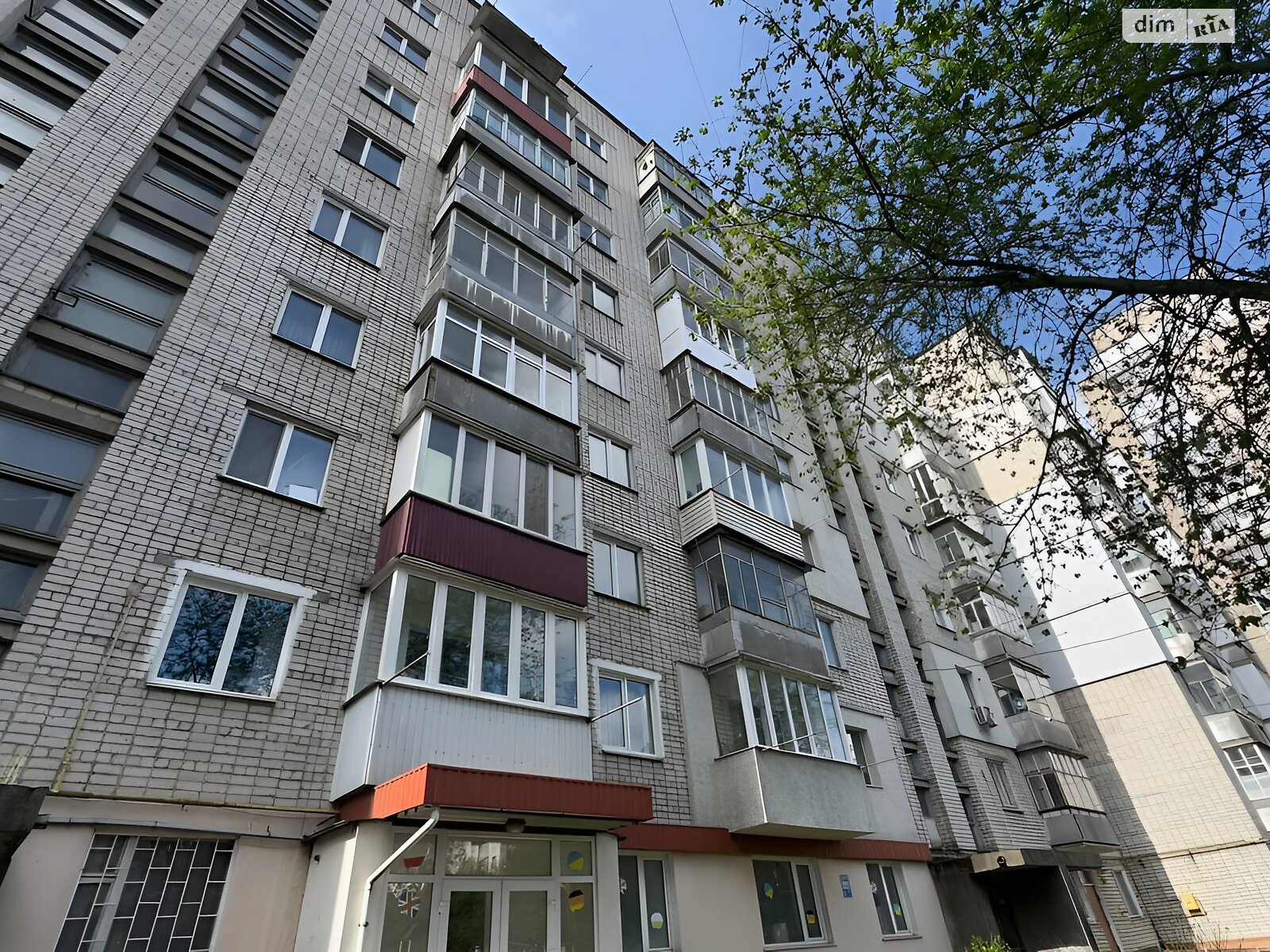 Продаж однокімнатної квартири в Хмельницькому, на вул. Зарічанська 38, район Виставка фото 1 Продаж однокімнатної квартири в Хмельницькому, на вул. Зарічанська 38, район Виставка фото 1