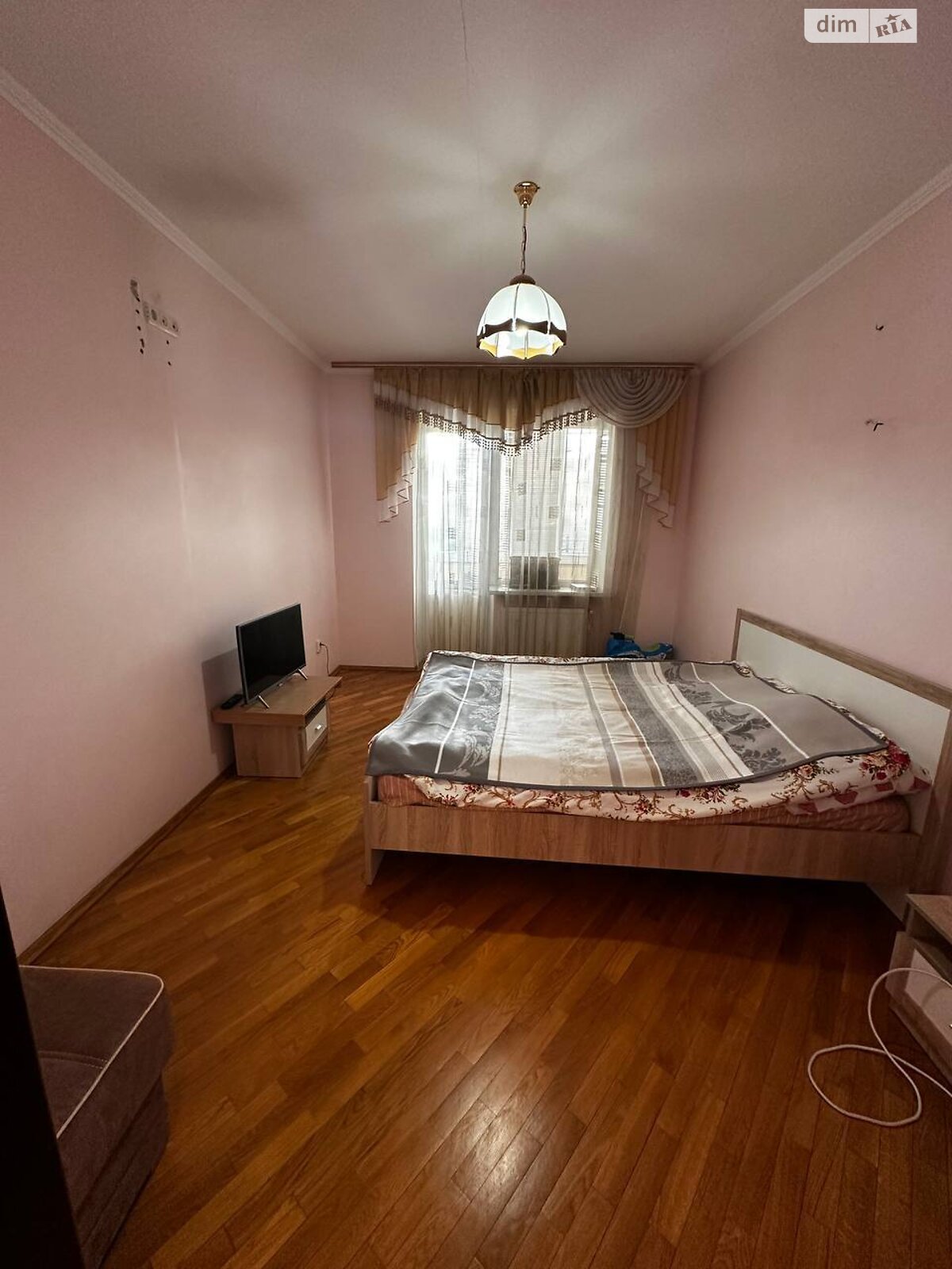 Продаж двокімнатної квартири в Хмельницькому, на вул. Зарічанська 22/3, кв. 15, район Виставка фото 1 Продаж двокімнатної квартири в Хмельницькому, на вул. Зарічанська 22/3, кв. 15, район Виставка фото 1