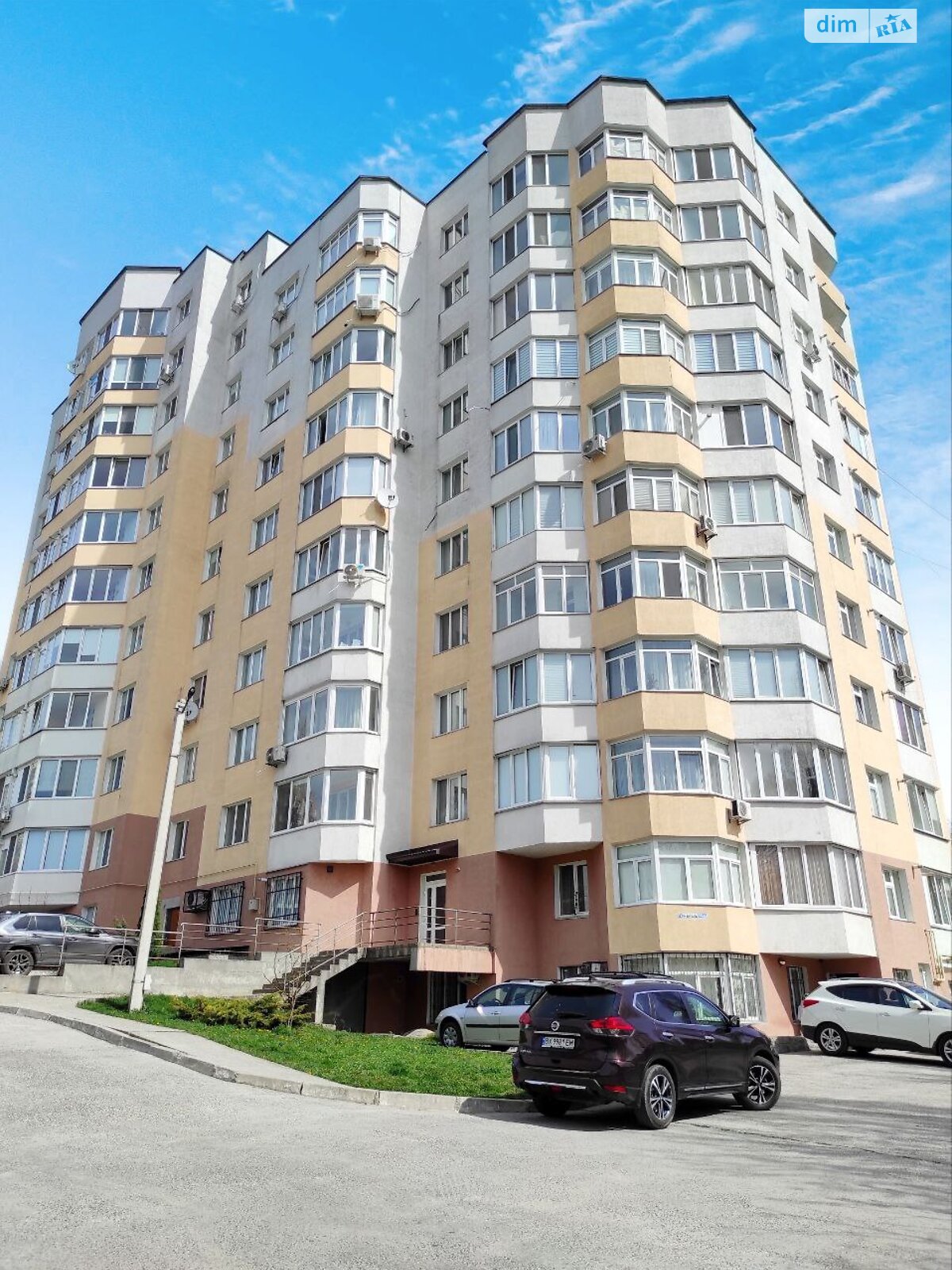 Продажа пятикомнатной квартиры в Хмельницком, на ул. Заречанская 14/4А, район Выставка фото 1 Продажа пятикомнатной квартиры в Хмельницком, на ул. Заречанская 14/4А, район Выставка фото 1