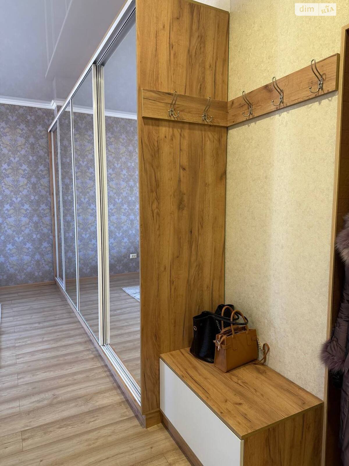 Продаж двокімнатної квартири в Хмельницькому, на вул. Зарічанська 3/2Б, кв. 173, район Виставка фото 1 Продаж двокімнатної квартири в Хмельницькому, на вул. Зарічанська 3/2Б, кв. 173, район Виставка фото 1
