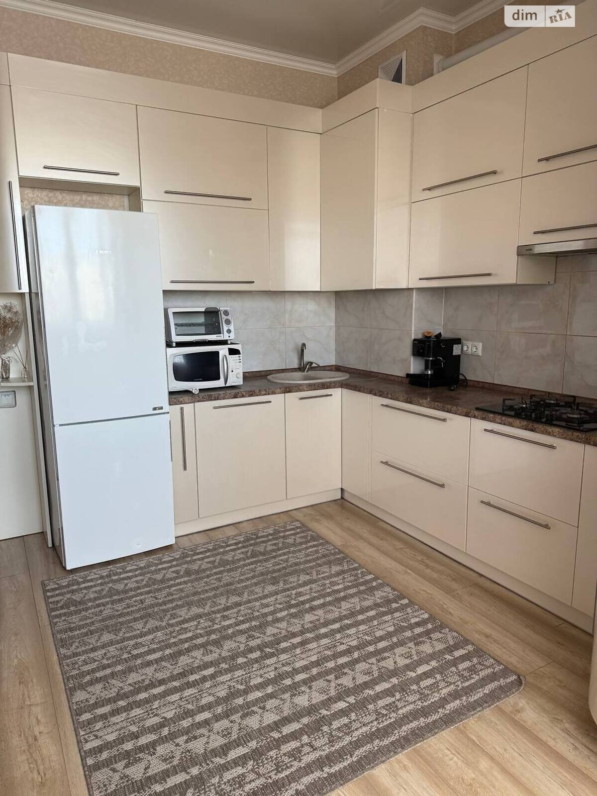 Продаж двокімнатної квартири в Хмельницькому, на вул. Зарічанська 3/2Б, район Виставка фото 1 Продаж двокімнатної квартири в Хмельницькому, на вул. Зарічанська 3/2Б, район Виставка фото 1