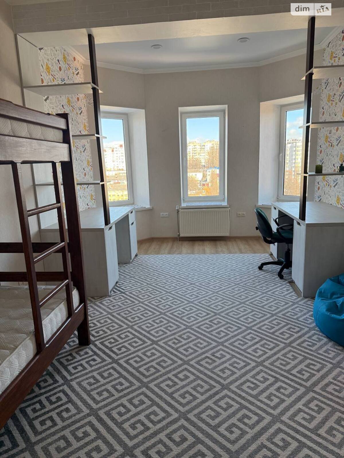 Продаж двокімнатної квартири в Хмельницькому, на вул. Зарічанська 3/2Б, район Виставка фото 1 Продаж двокімнатної квартири в Хмельницькому, на вул. Зарічанська 3/2Б, район Виставка фото 1