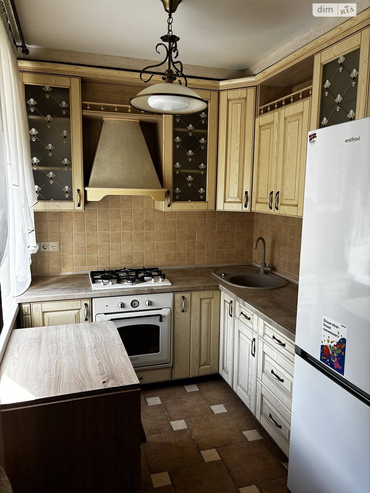 Продаж однокімнатної квартири в Хмельницькому, на вул. Зарічанська, район Виставка фото 1 Продаж однокімнатної квартири в Хмельницькому, на вул. Зарічанська, район Виставка фото 1