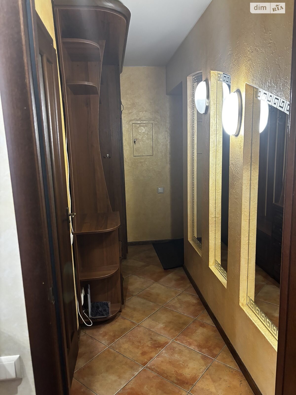 Продаж однокімнатної квартири в Хмельницькому, на вул. Зарічанська, район Виставка фото 1 Продаж однокімнатної квартири в Хмельницькому, на вул. Зарічанська, район Виставка фото 1