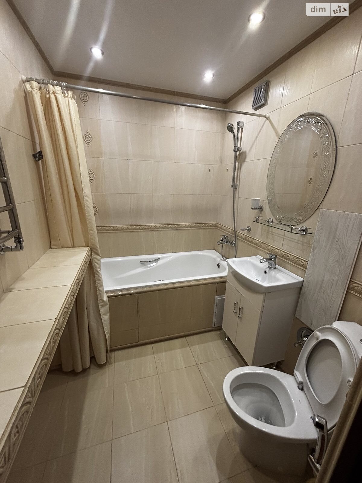 Продаж однокімнатної квартири в Хмельницькому, на вул. Зарічанська, район Виставка фото 1 Продаж однокімнатної квартири в Хмельницькому, на вул. Зарічанська, район Виставка фото 1