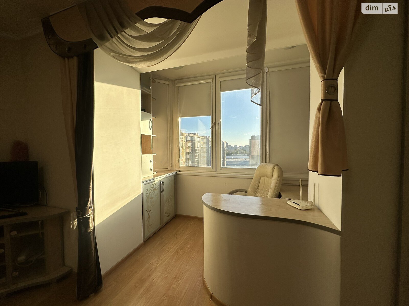 Продаж двокімнатної квартири в Хмельницькому, на вул. Зарічанська, район Виставка фото 1