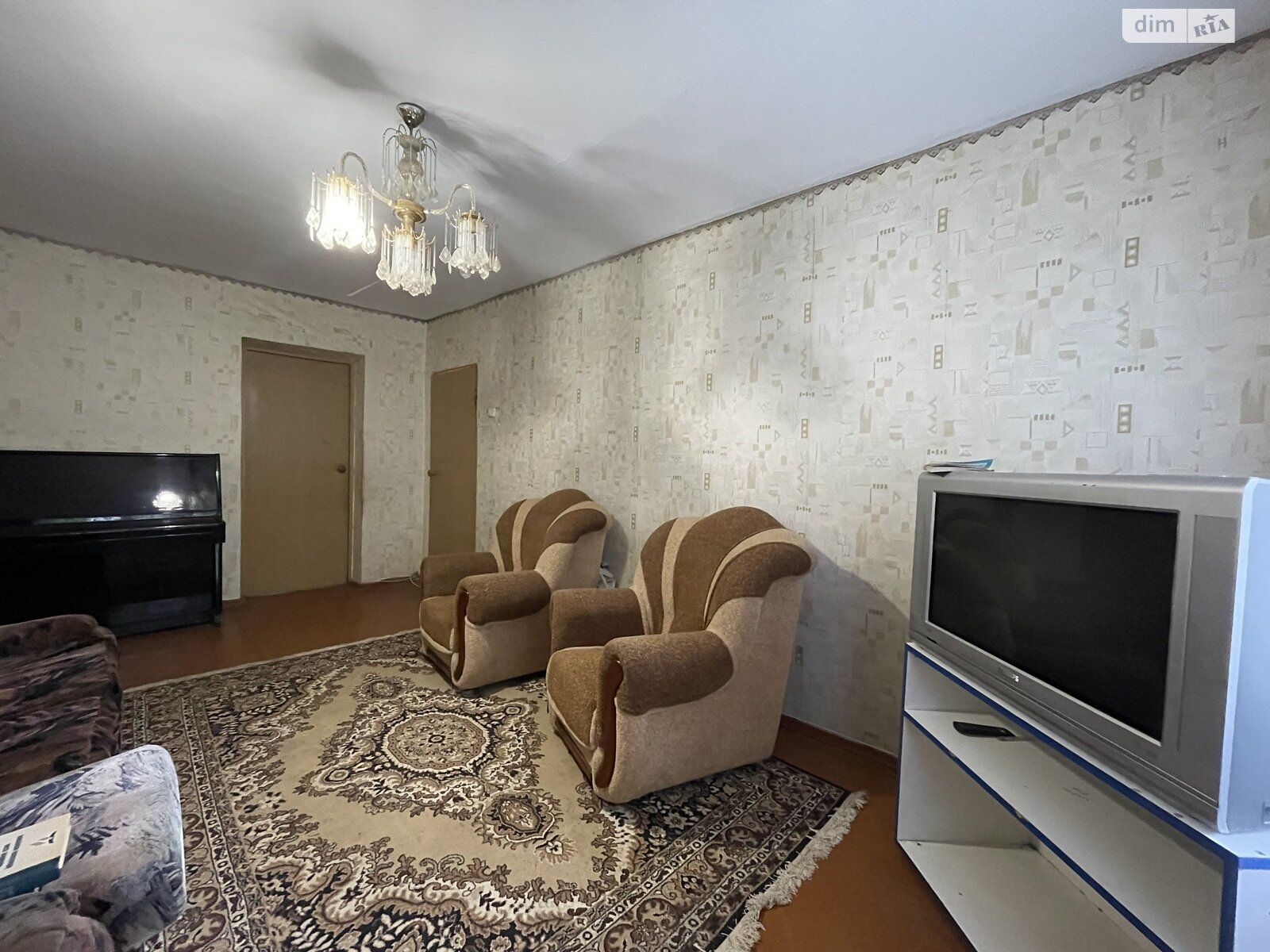 Продаж трикімнатної квартири в Хмельницькому, на вул. Зарічанська 6/3, район Виставка фото 1 Продаж трикімнатної квартири в Хмельницькому, на вул. Зарічанська 6/3, район Виставка фото 1